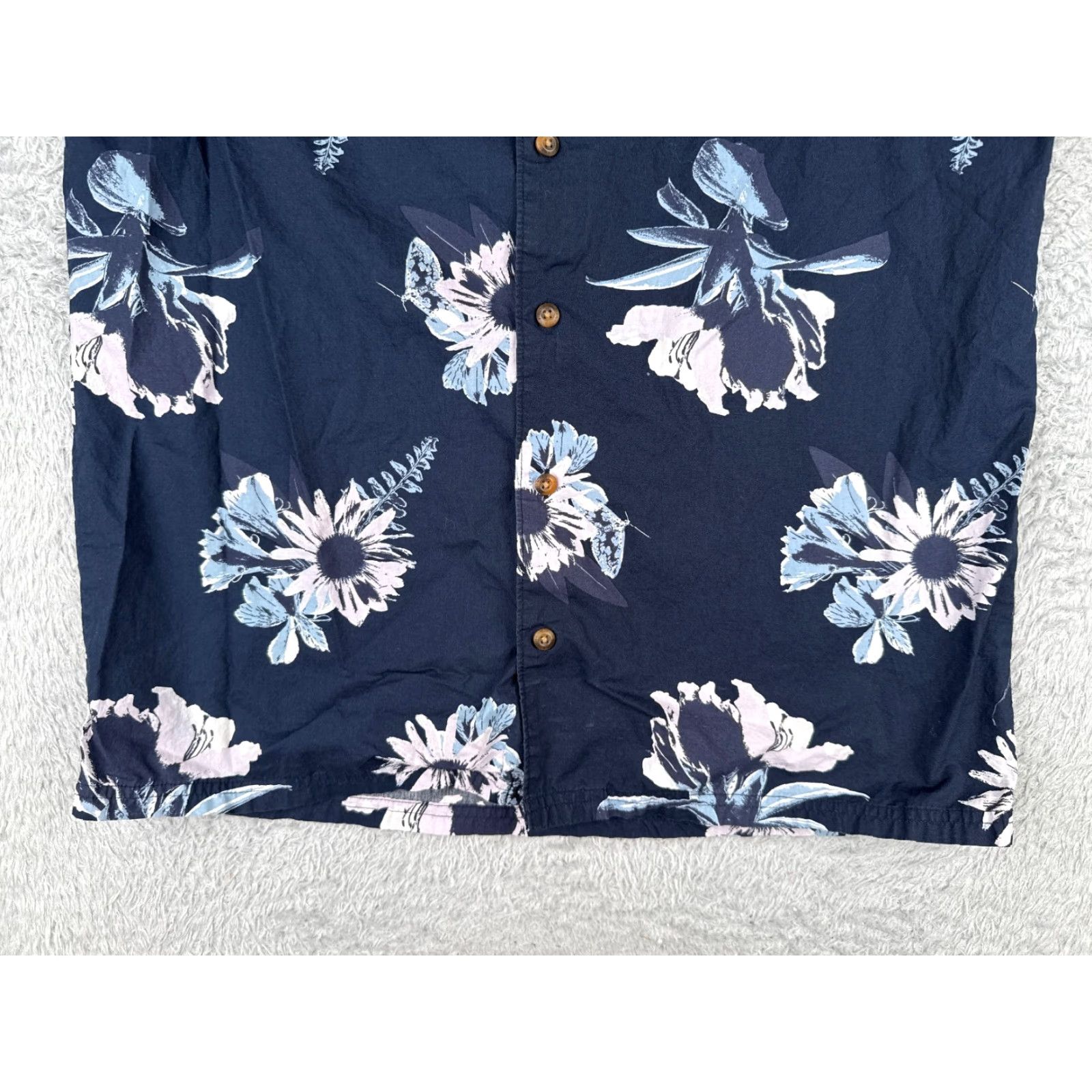 Sunflower Columbia Shirt Men Medium Blue Floral Sunflower Button Up 100% Cotton Pocket (Regular, Short Sleeve) Size US M / EU 48-50 / 2 - 5 Thumbnail