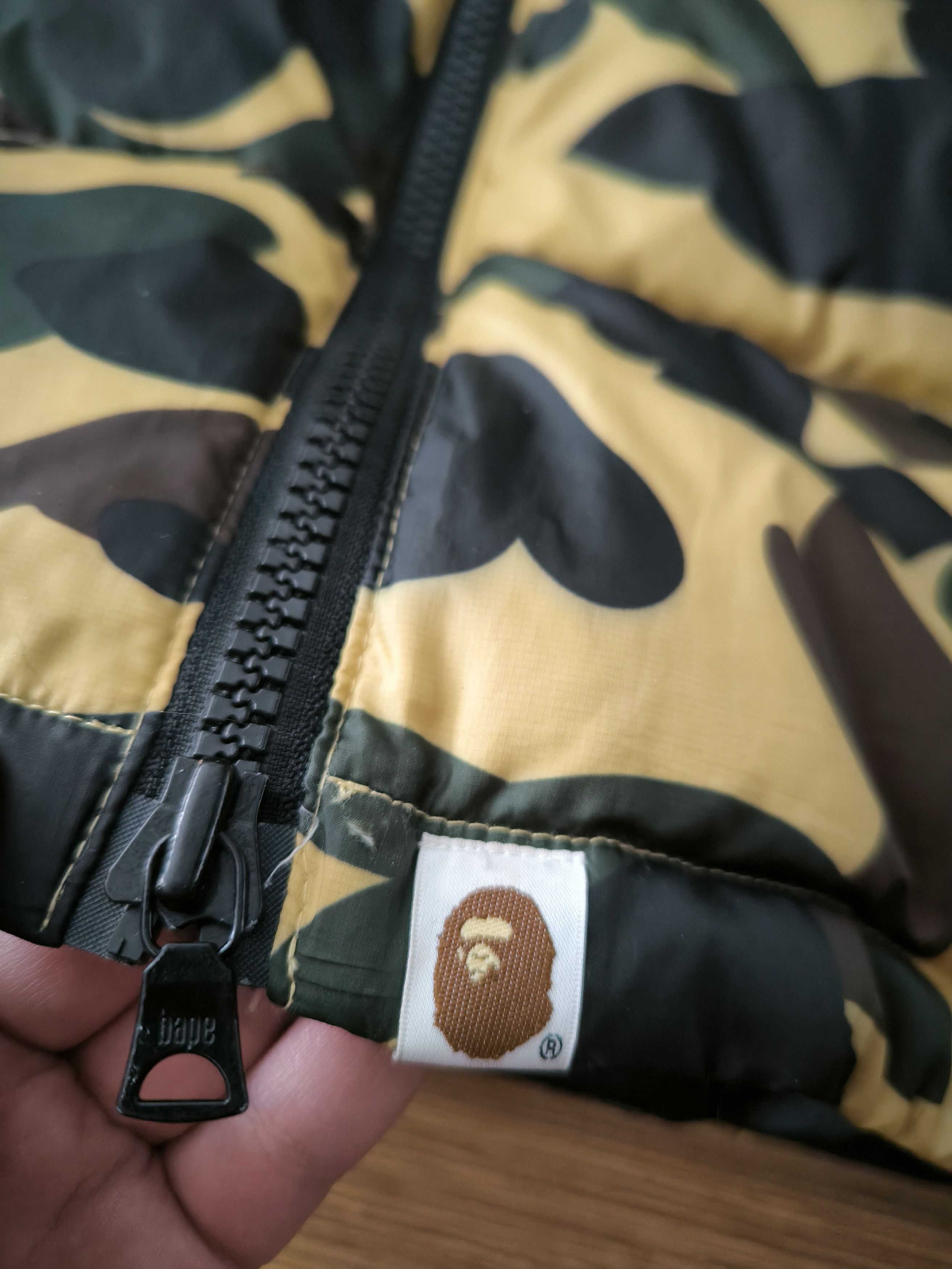 Bape Unisex Bape Shark Puffer Parka, size S, good condition Size S / US 4 / IT 40 - 8 Thumbnail