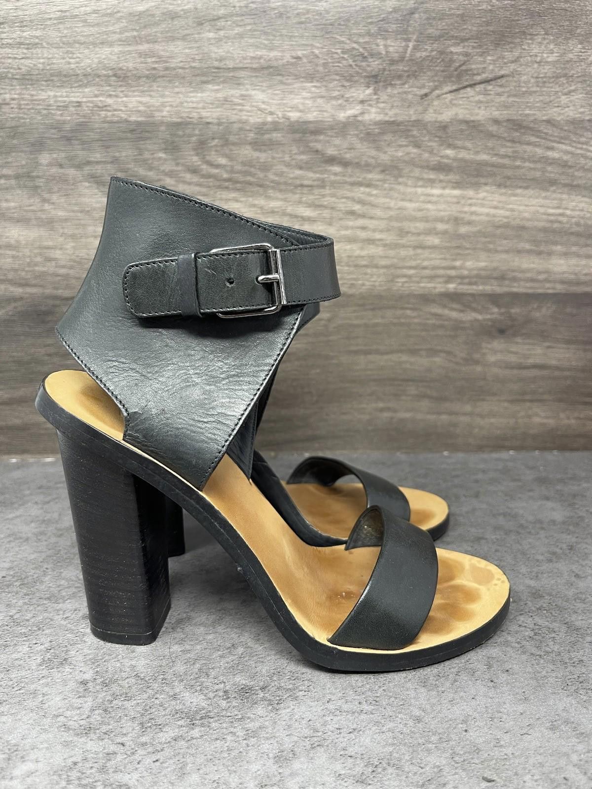 Vince Vince Shoes Womens Size 5 Nicole Black Leather Block Heel Size US 5 / IT 35 - 5 Thumbnail