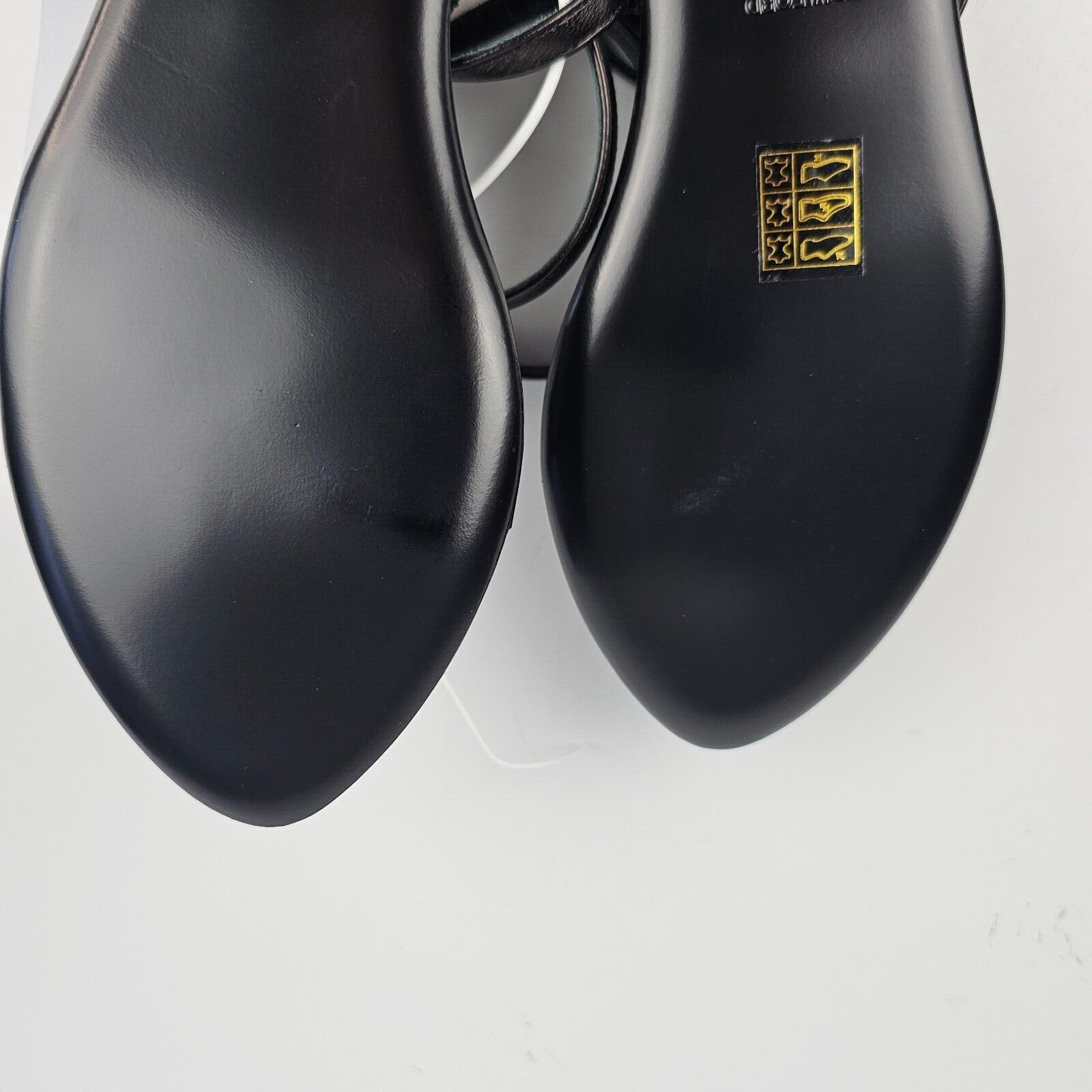 Tom Ford Tom Ford Padlock Black Leather Sandals New Size US 8.5 / IT 38.5 - 7 Thumbnail