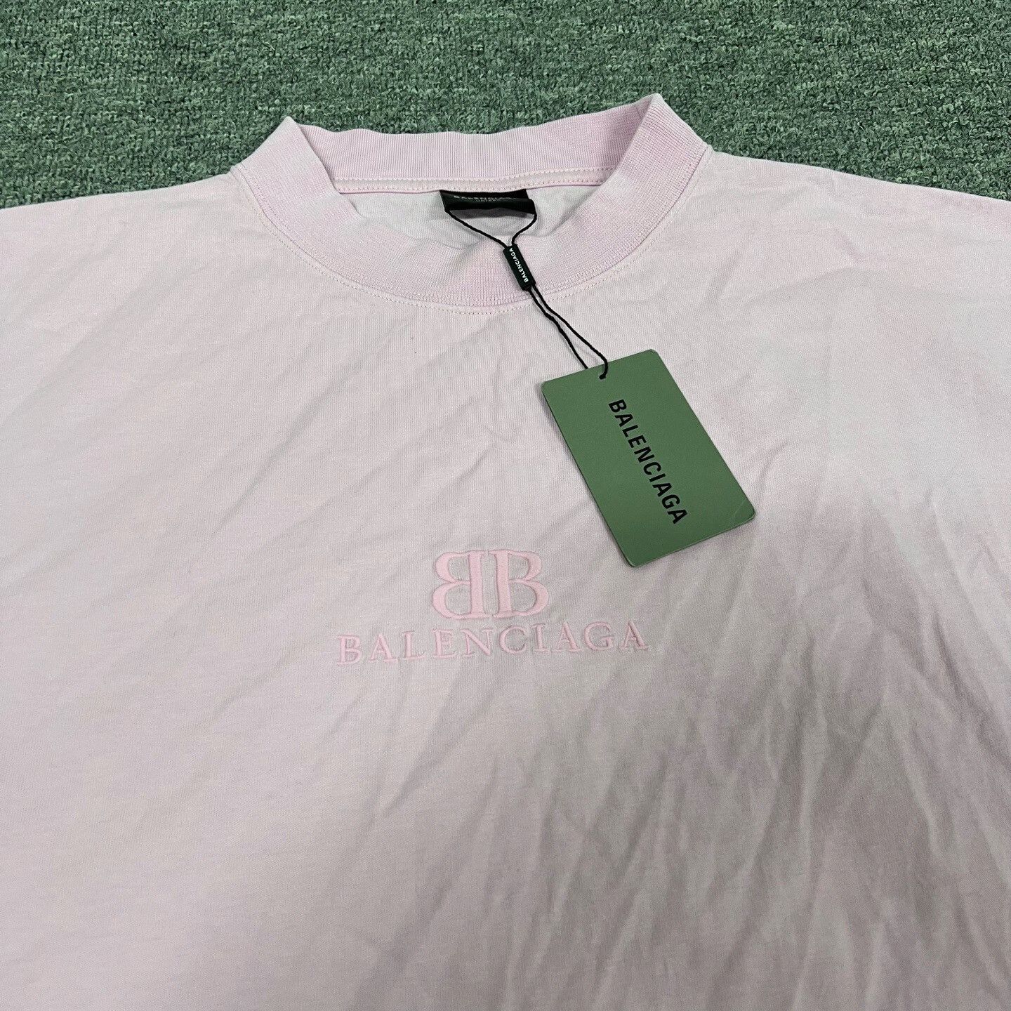 Balenciaga balenciaga distressed logo short-sleeve top Size US L / EU 52-54 / 3 - 4 Thumbnail