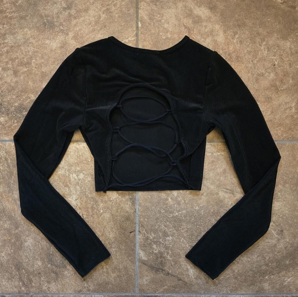 Designer Black Cropped H&H Dressy Long Sleeve Size XS / US 0-2 / IT 36-38 - 2 Thumbnail