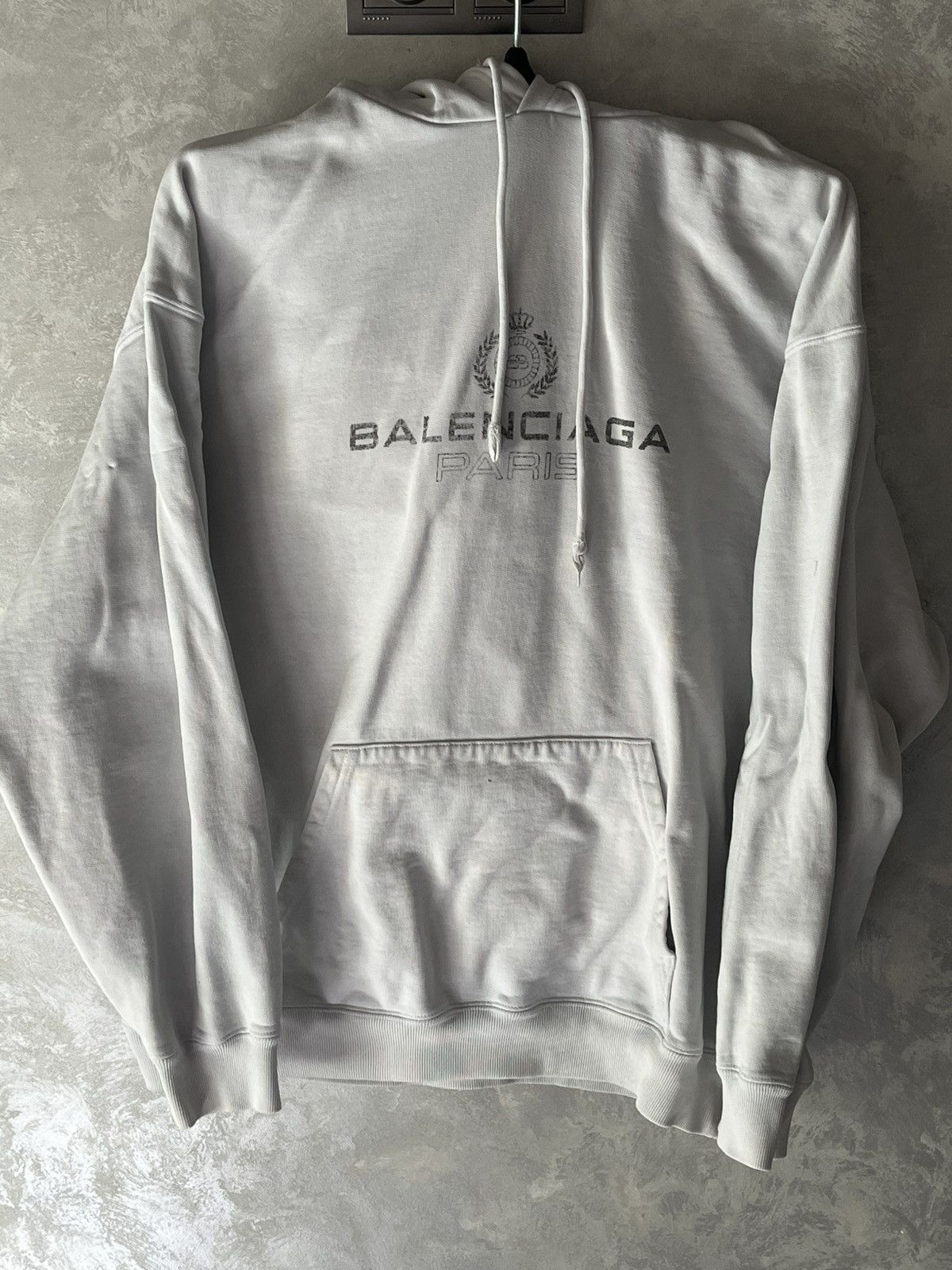 Balenciaga Balenciaga Paris Logo Hoodie Size US L / EU 52-54 / 3 - 1 Thumbnail