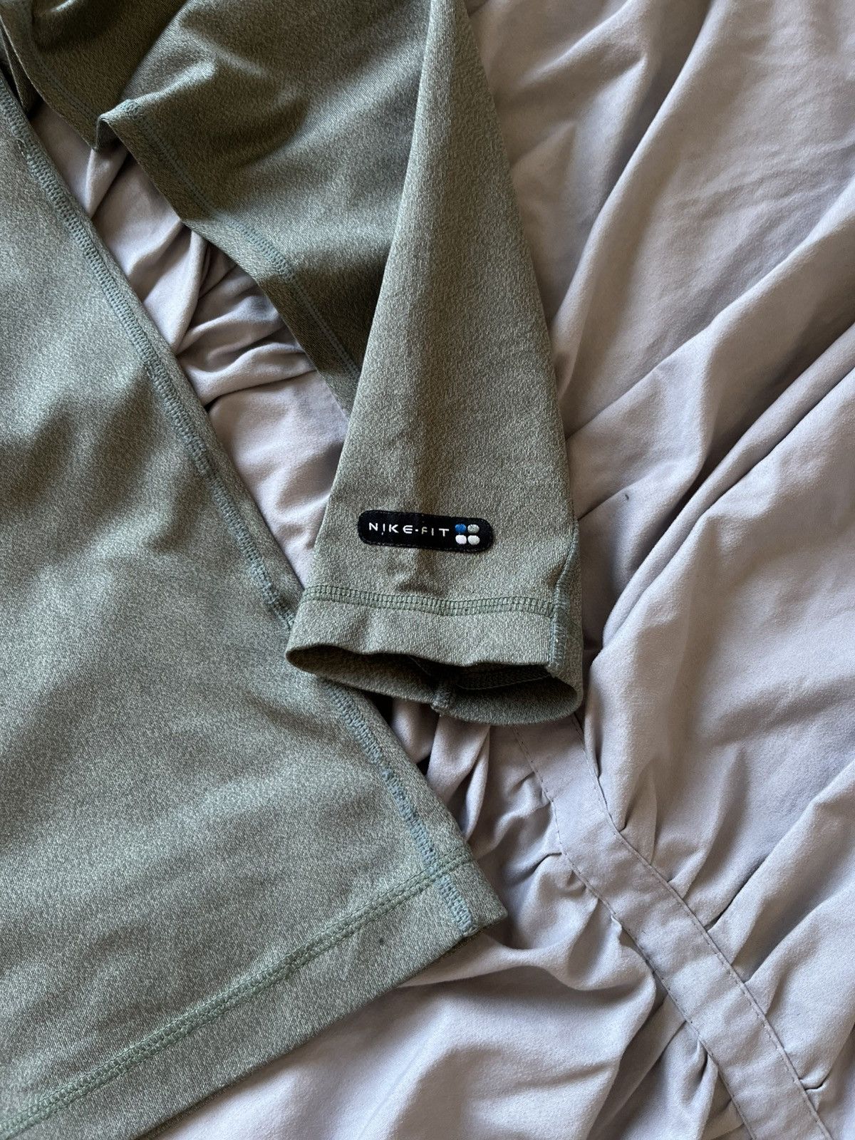 Nike ACG Rare Vintage Nike ACG Base Layer 2000s Tactical Archive Size US L / EU 52-54 / 3 - 5 Thumbnail