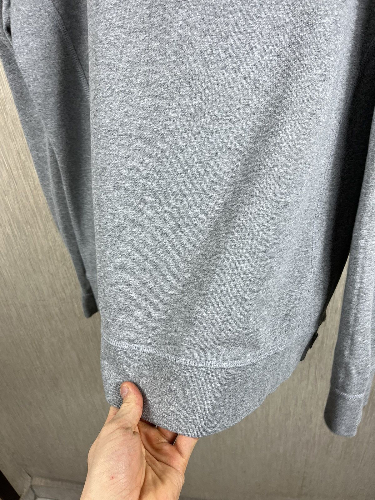 Huf × Vintage Vintage HUF sweatshirt y2k crewneck embroidered logo Size US L / EU 52-54 / 3 - 16 Thumbnail