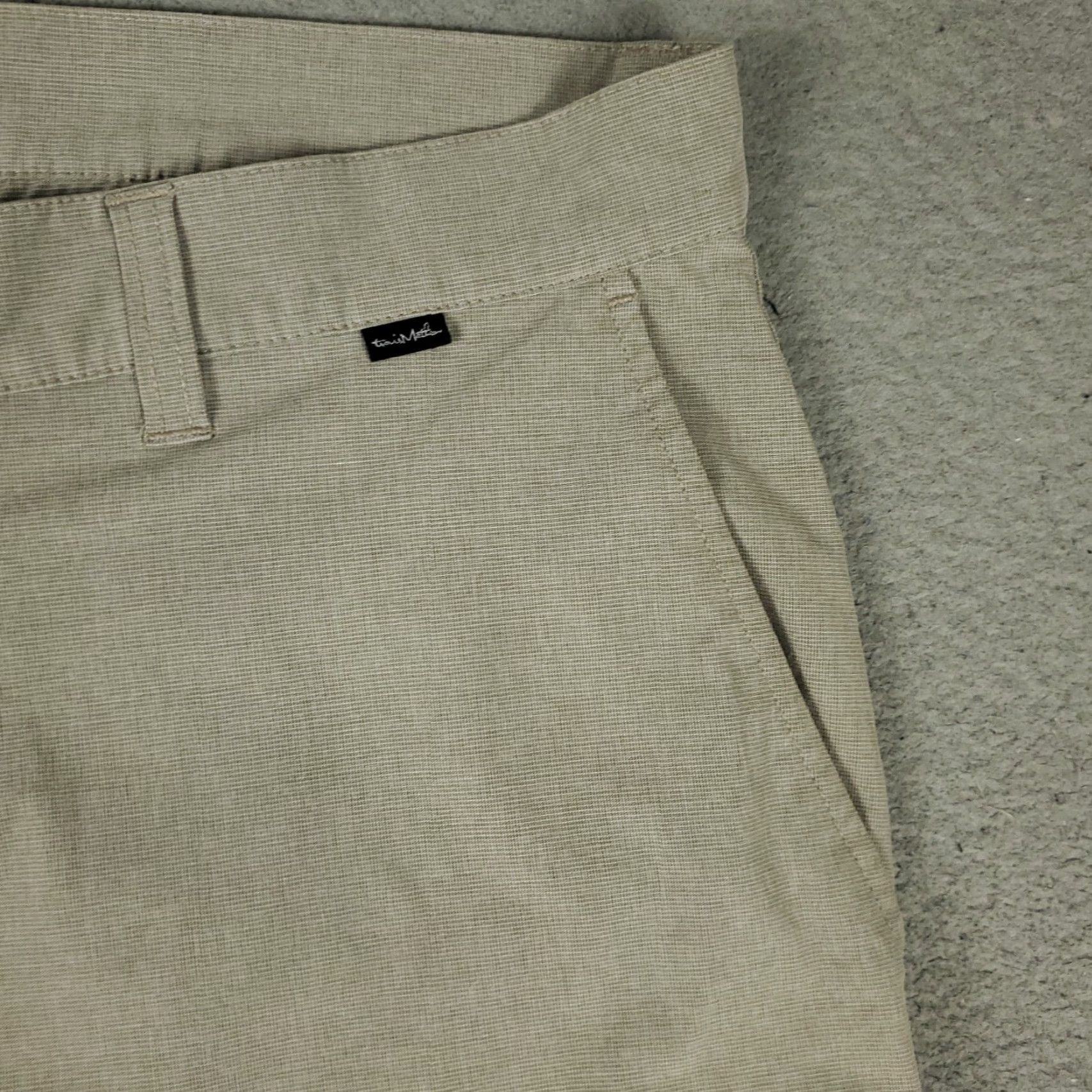 TravisMathew Travis Mathew Shorts Mens 37 Beige Golf Flat Front Slash Pockets Chino Size US 37 - 3 Thumbnail