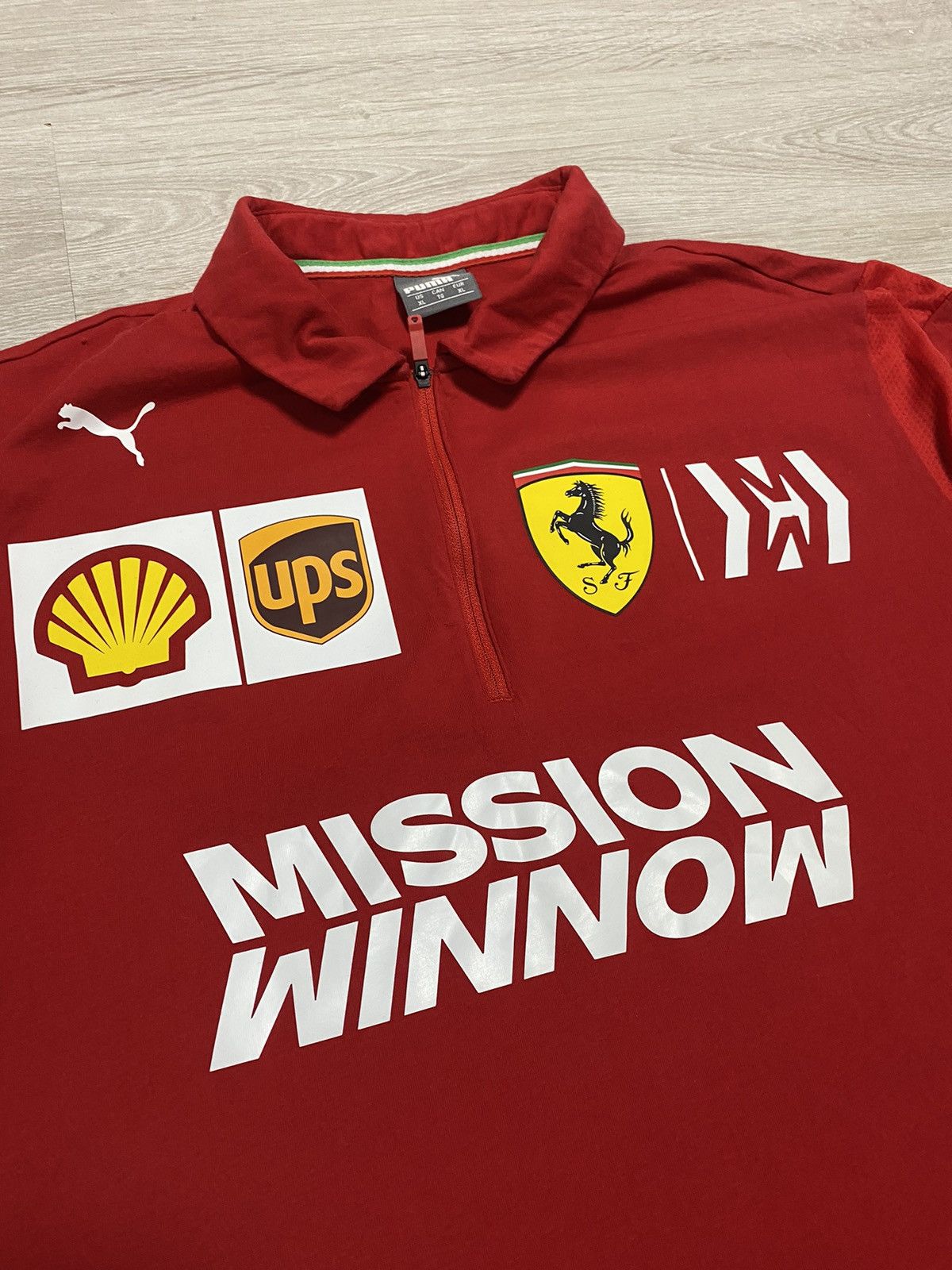 Formula 1 Scuderia Ferrari F1 Leclarc Team T-Shirt Mens Red 2019 Size US XL / EU 56 / 4 - 8 Thumbnail