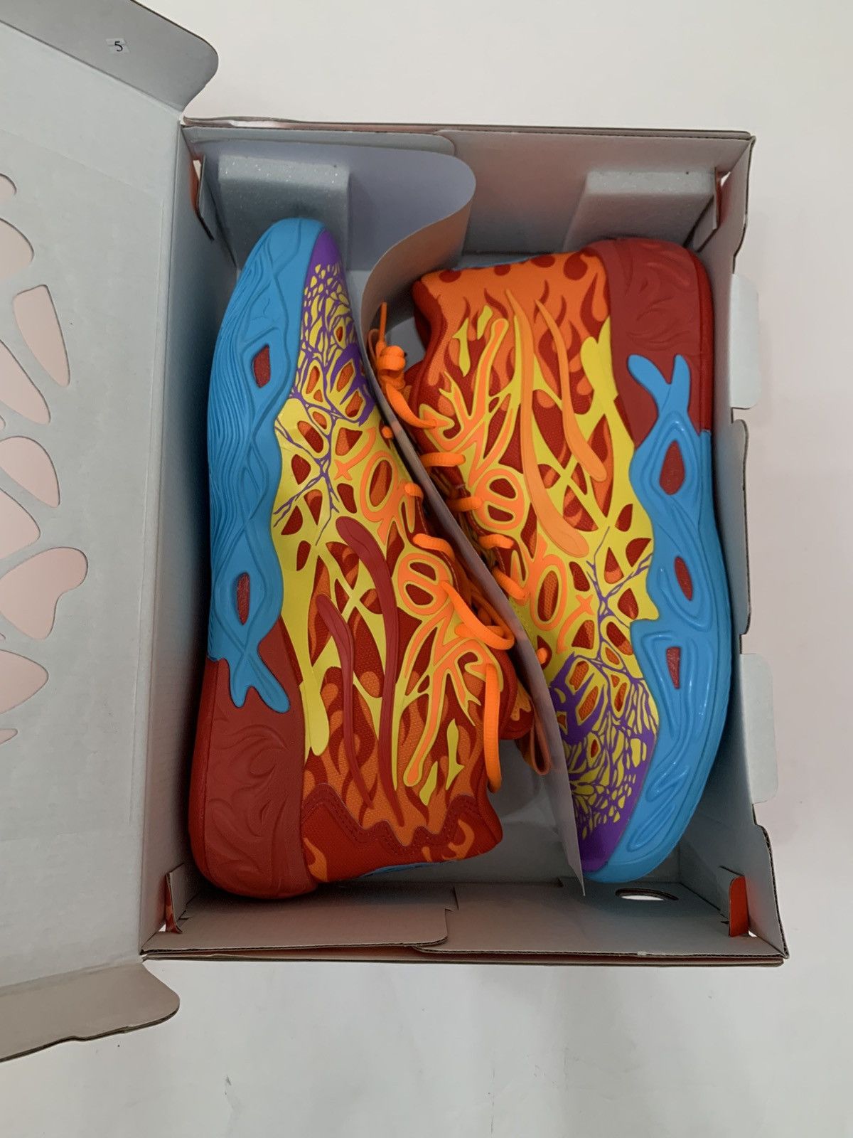 PUMA X LAMELO BALL MB.04 PHOENIX SNEAKERS