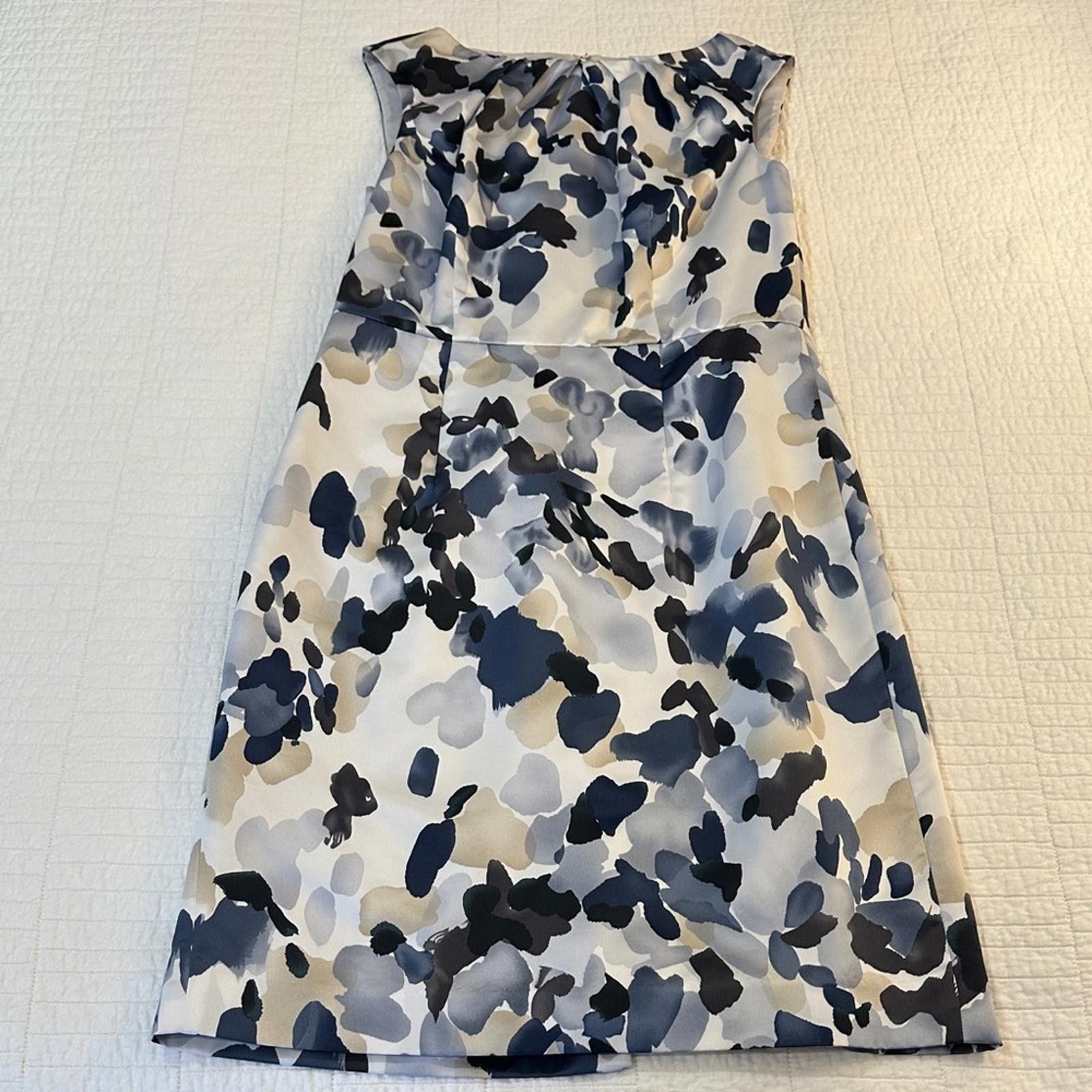 Ann Taylor Ann Taylor sz 4 Silk like Sleeveless Dress midi EUC Size S / US 4 / IT 40 - 2 Thumbnail
