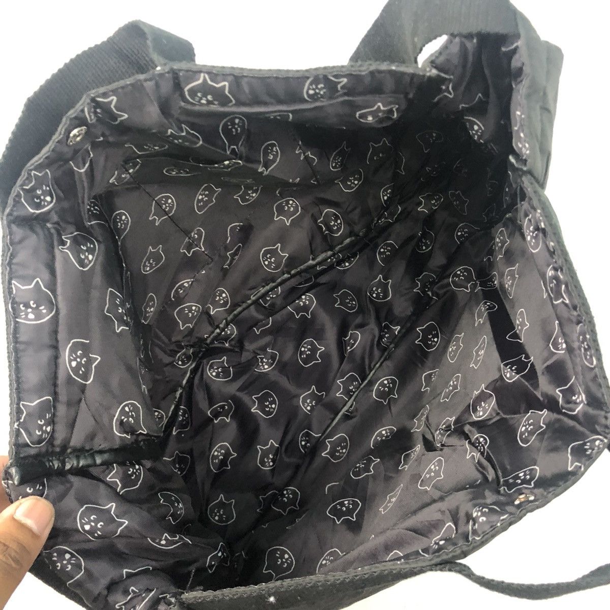 Tsumori Chisato ‼️YES‼️ NE NET NYA SURPRISE CAT BLACK PUFFER QUILTED SLING BAG Size ONE SIZE - 6 Thumbnail