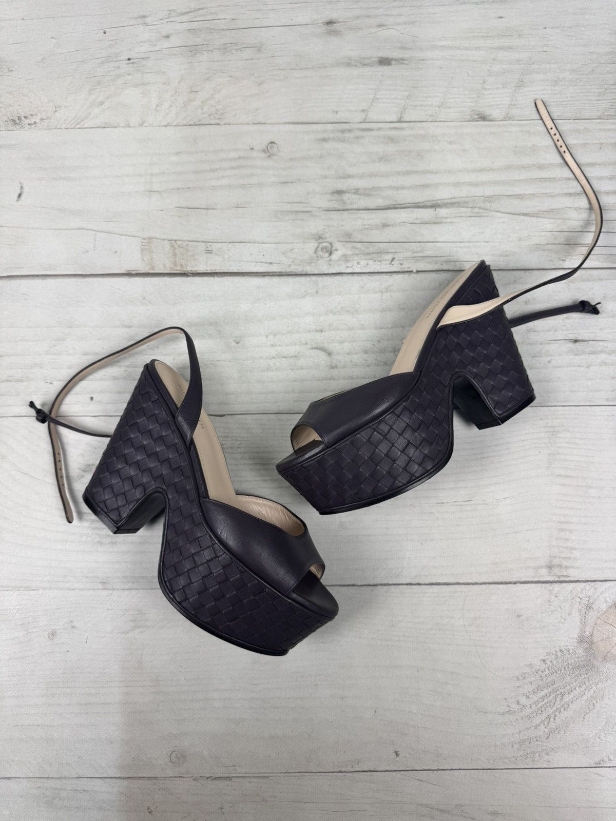 Bottega Veneta Bottega Veneta Leather Platform Sandals Size US 7 / IT 37 - 8 Thumbnail