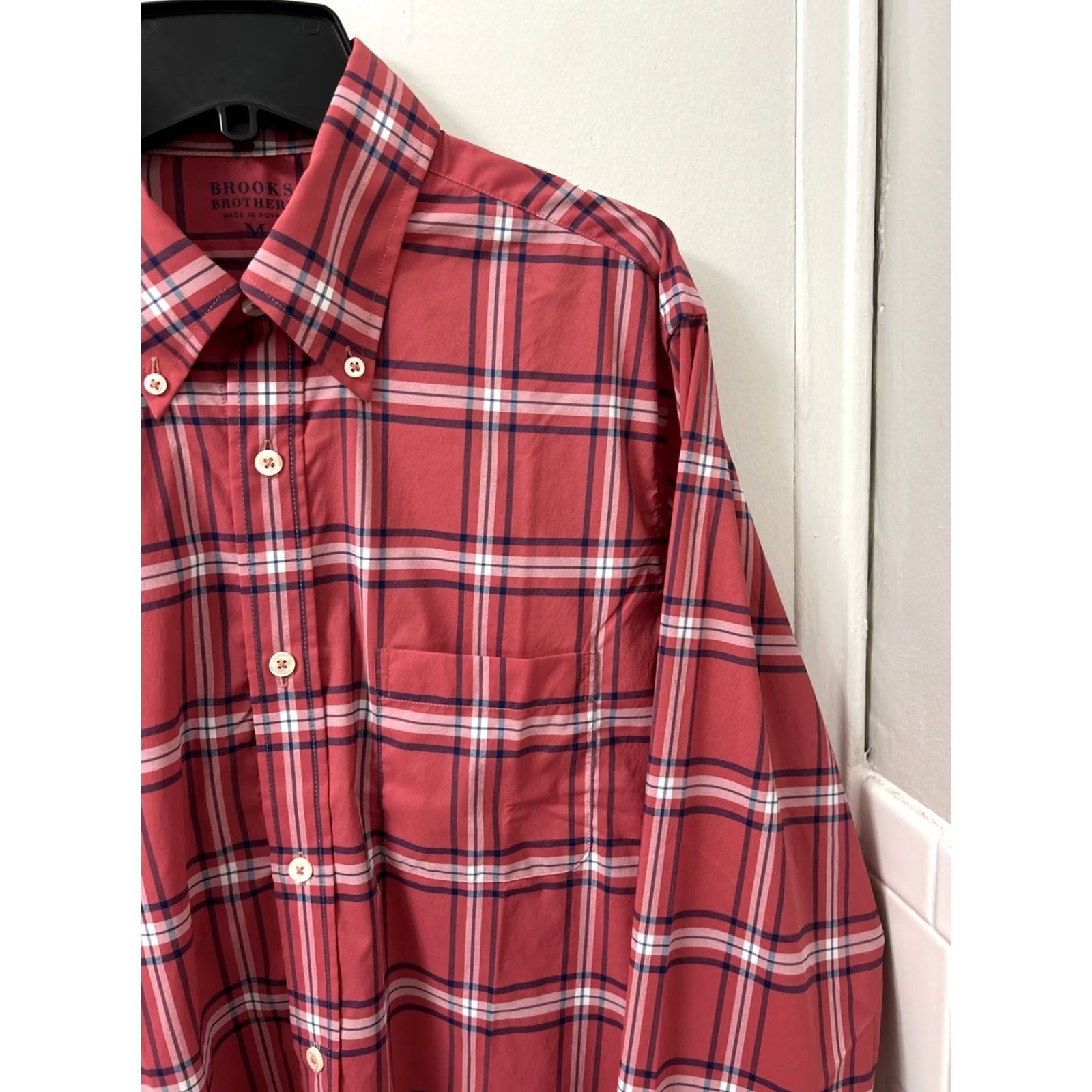 Brooks Brothers Brooks Brothers Shirt Mens M Pink Red Plaid Nylon Button-Down Pocket L/S Size US M / EU 48-50 / 2 - 4 Thumbnail