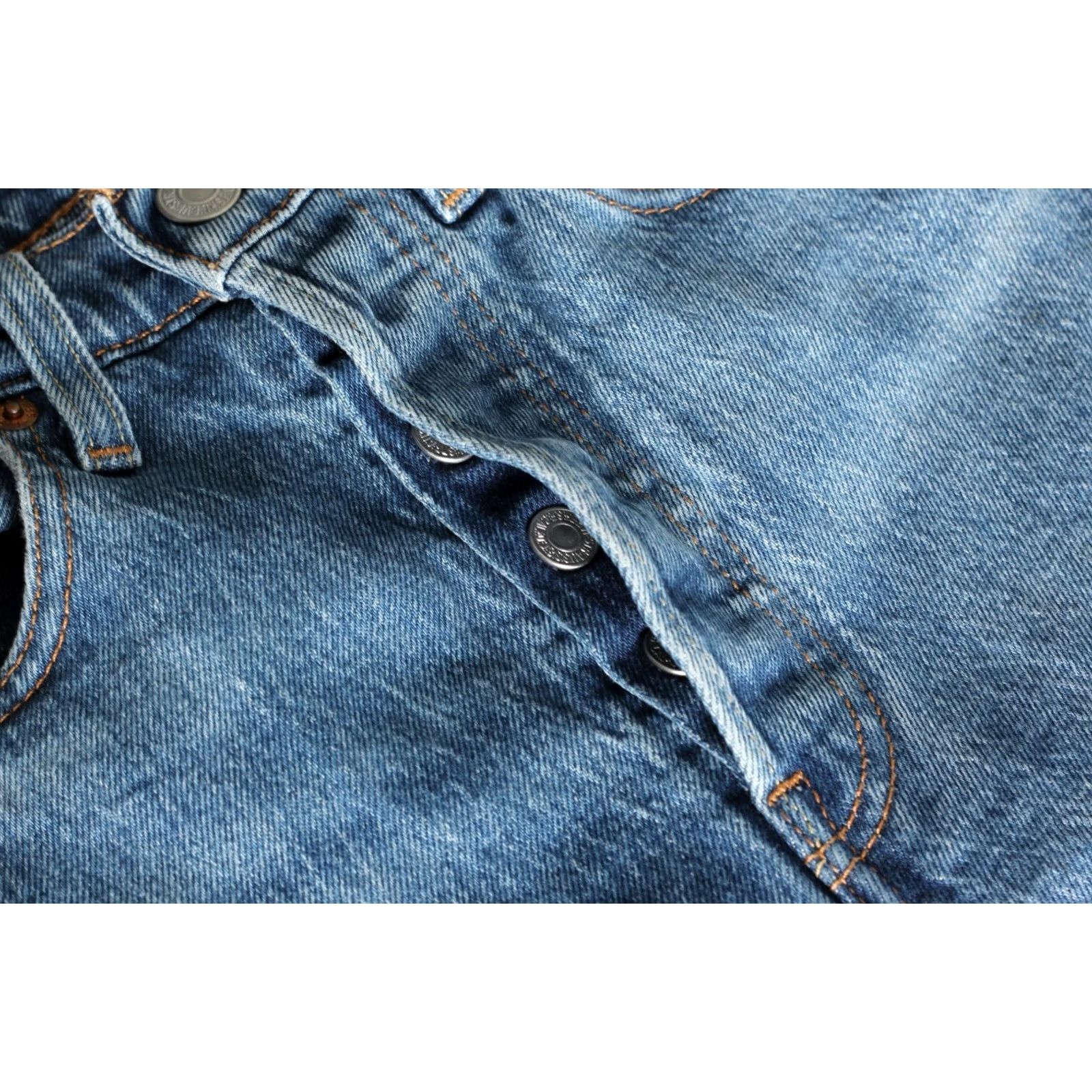 Levi's VINTAGE? LEVI’S 501 Charlestone Outlasted Crop PREMIUM Big E Jeans Women Size W26 L28 Size 26" / US 2 / IT 38 - 4 Thumbnail