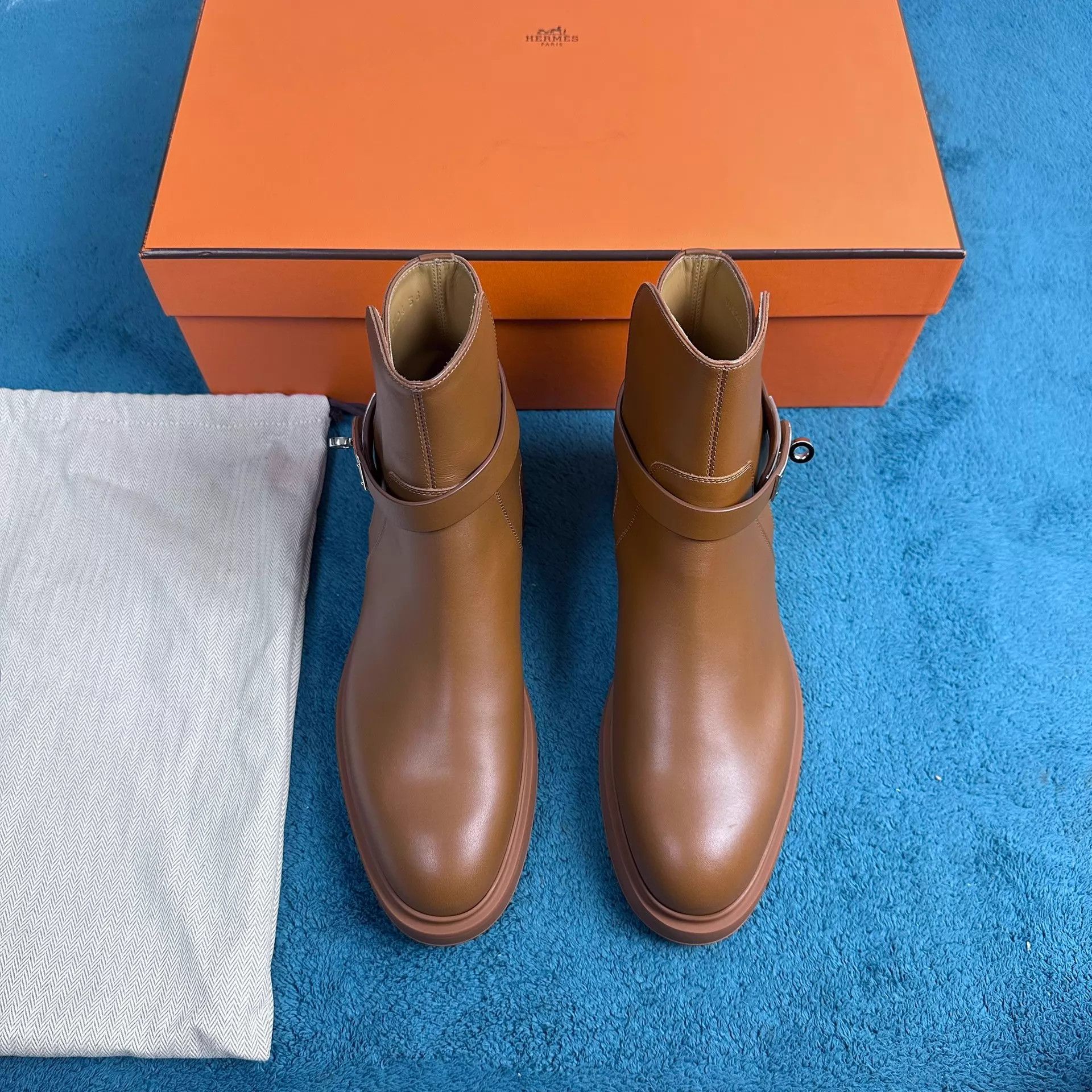 Hermes Hermès VEO Vintage Calfskin Short Brown Boots Size US 7.5 / IT 37.5 - 1 Thumbnail