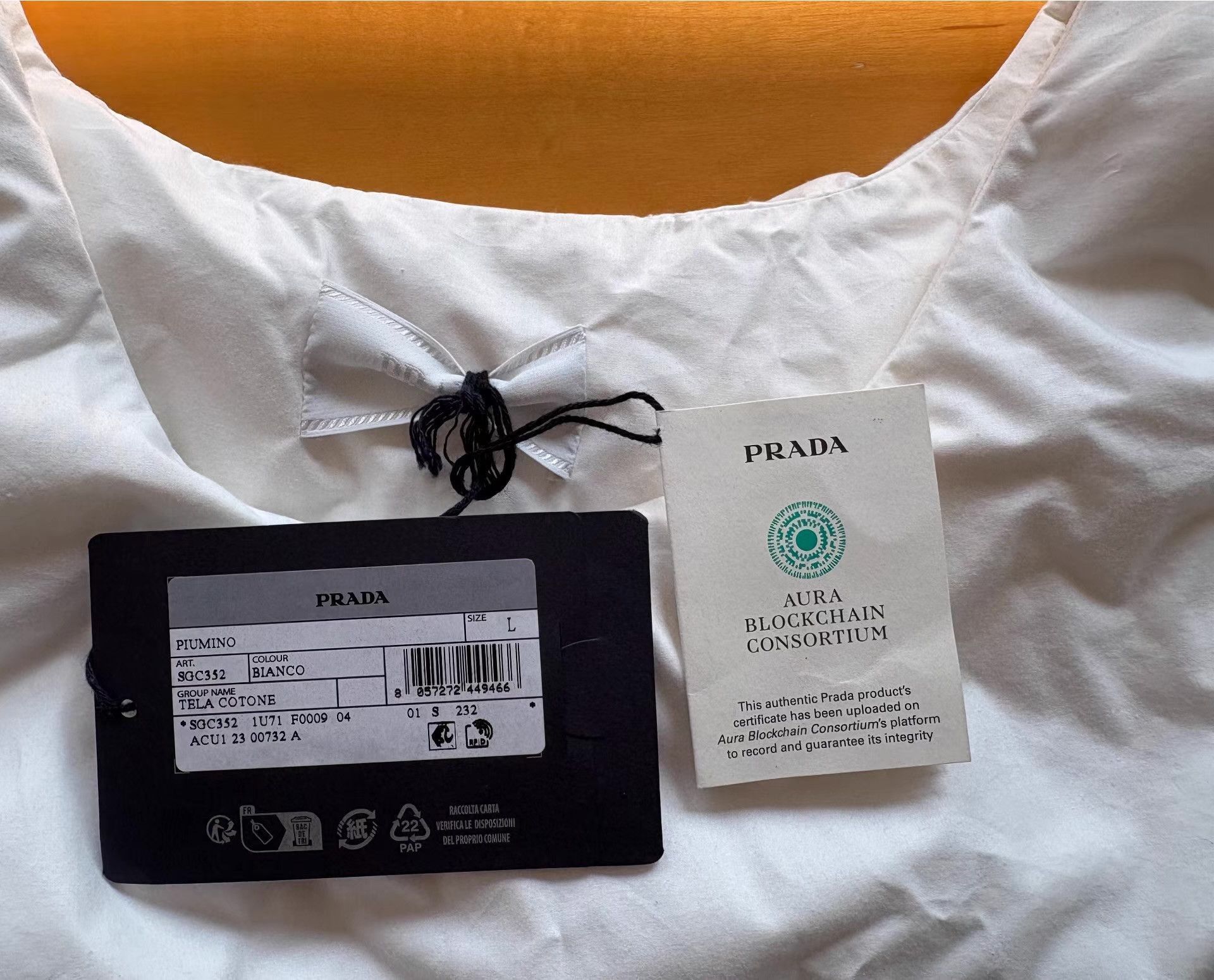 Prada White Sleeveless Tank Top Size US L / EU 52-54 / 3 - 4 Thumbnail