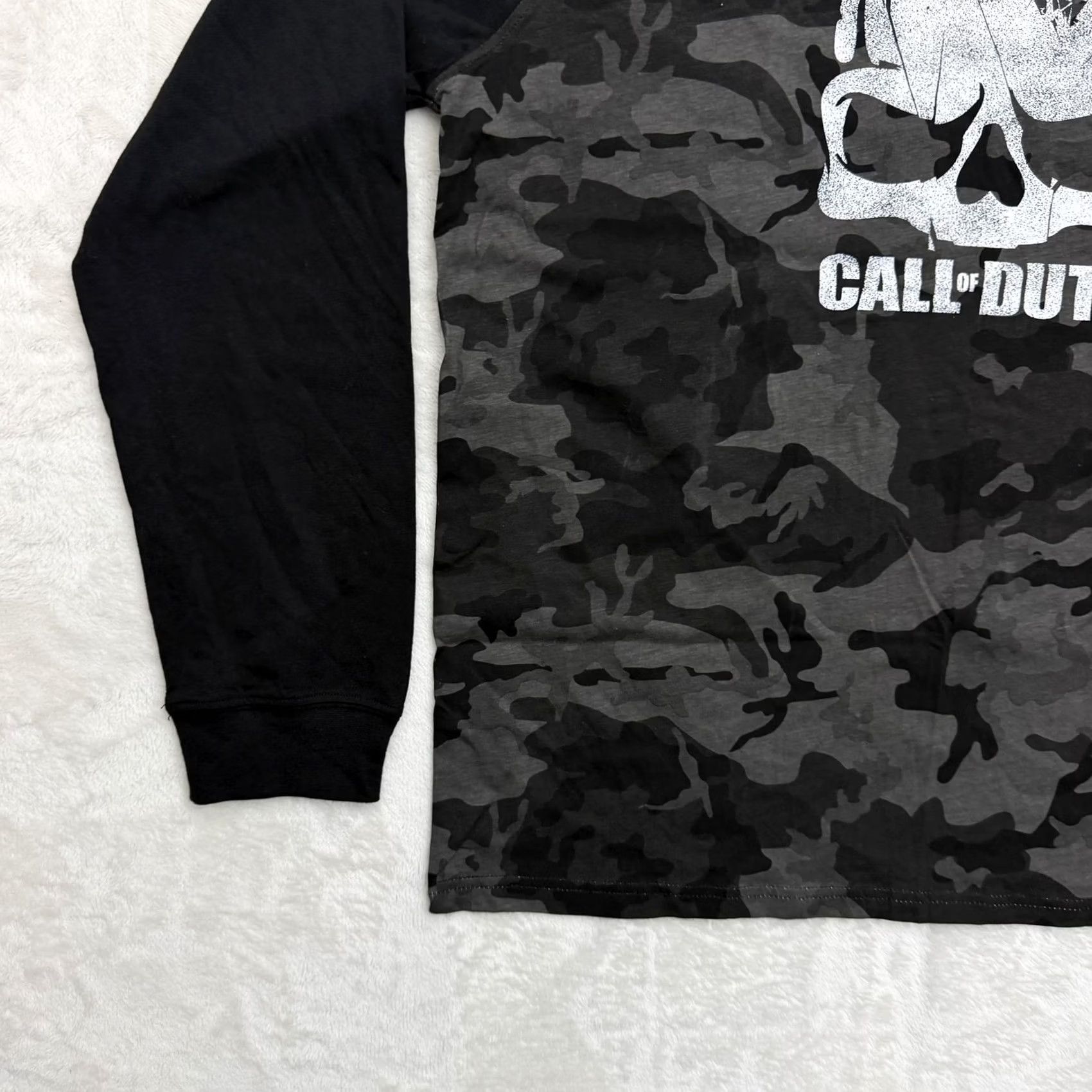 Vintage VINTAGE Call of Duty Skull Camo Shirt Mens XL Gray Black Long Sleeve Graphic Tee Size US XL / EU 56 / 4 - 6 Thumbnail