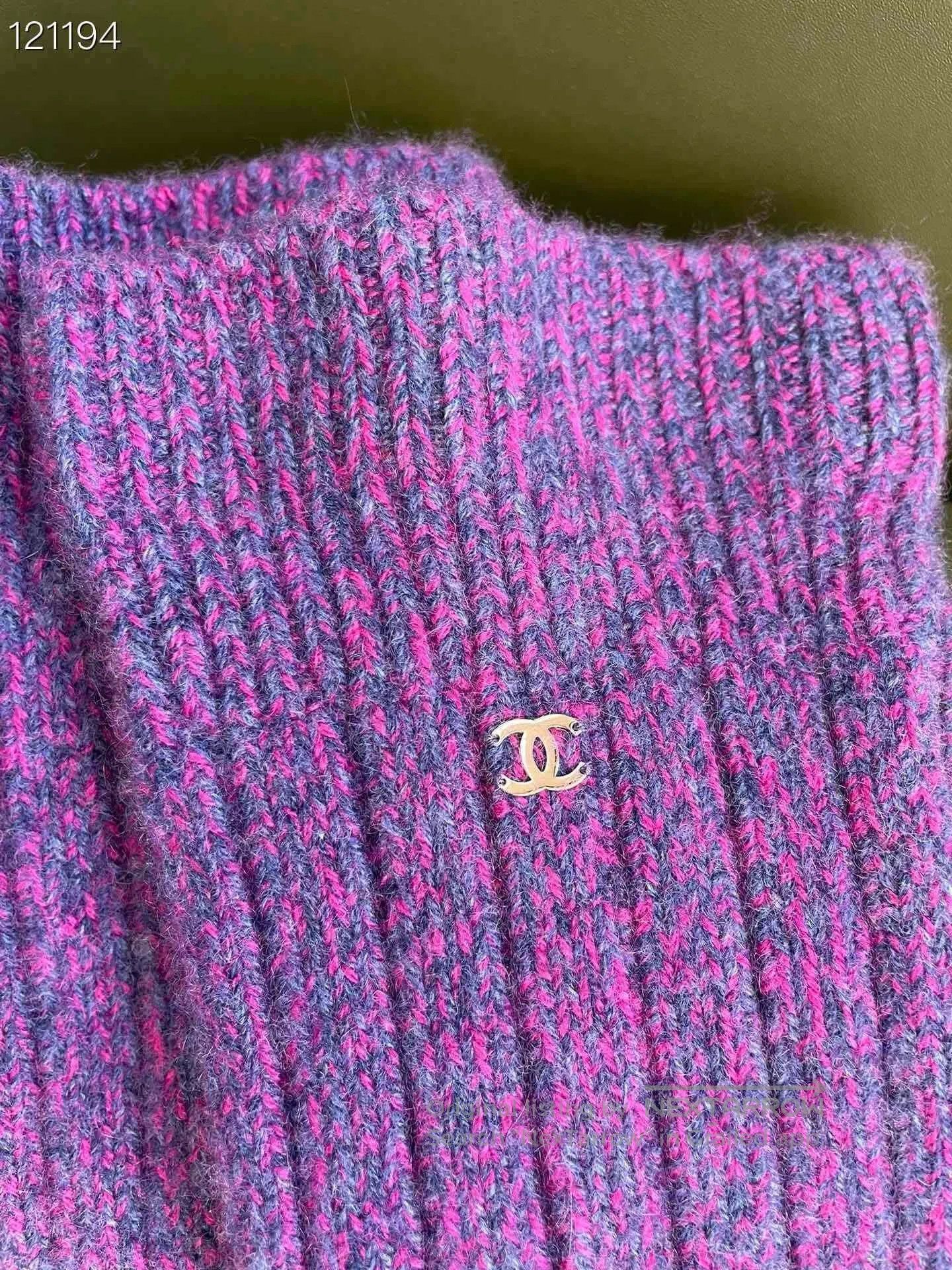 Chanel Chanel 22K Purple Cashmere Tights. Size ONE SIZE - 7 Thumbnail