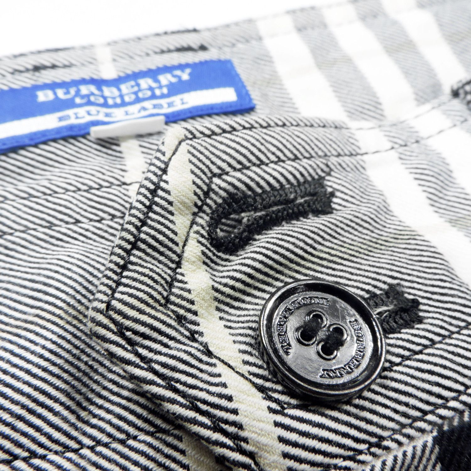 Burberry BURBERRY BLUE LABEL NOVA CHECK GREY BLACK LONG PANTS Size 25" / US 0 / IT 36 - 9 Thumbnail
