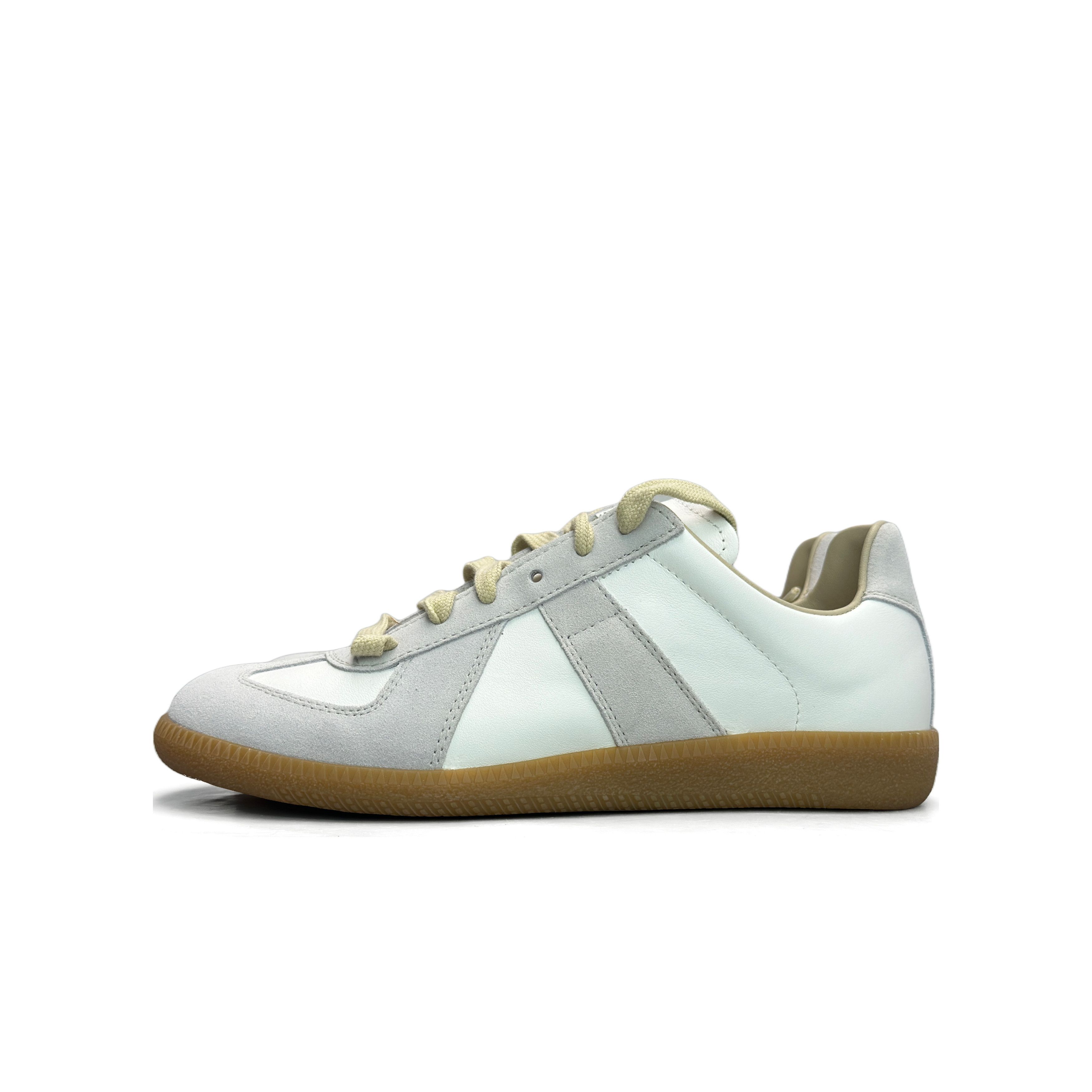 Maison Margiela Maison Margiela Replica Low-Top Sneakers Size 37 Size US 7 / IT 37 - 1 Thumbnail