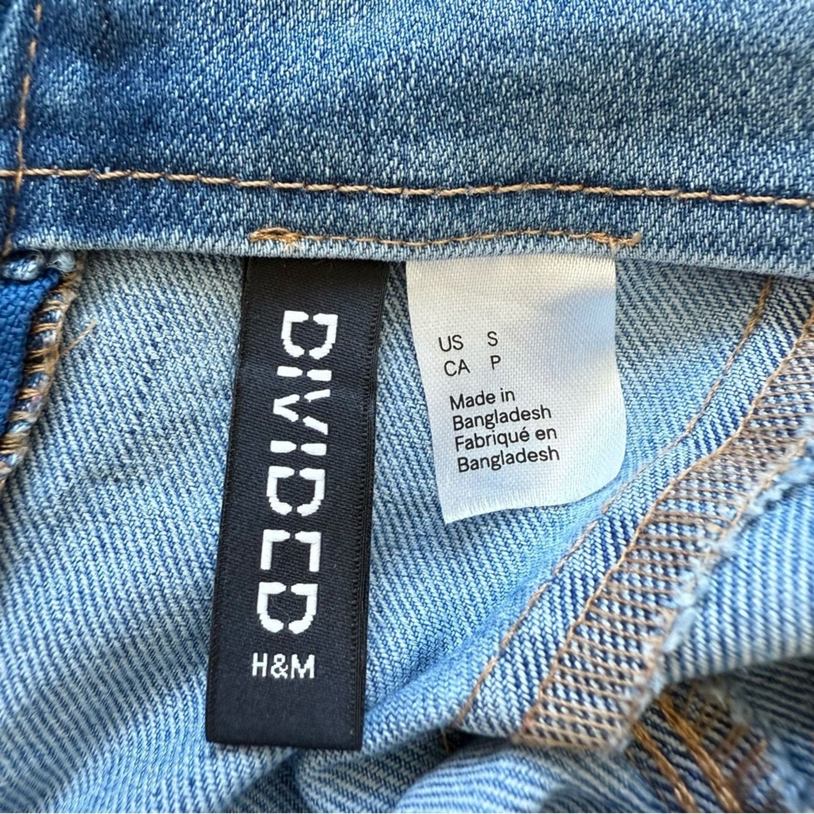 H&M H&M Divided women jeans dress size S Size S / US 4 / IT 40 - 4 Thumbnail