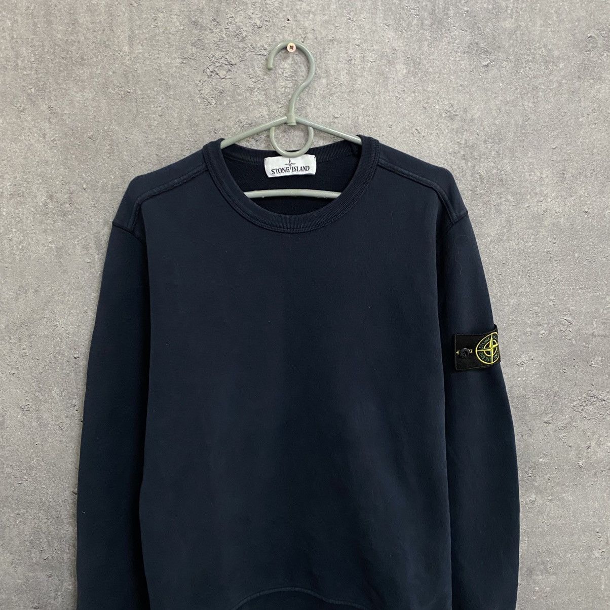 Stone Island Stone Island Sweatshirt Crewneck Size S Navy Size US S / EU 44-46 / 1 - 3 Thumbnail