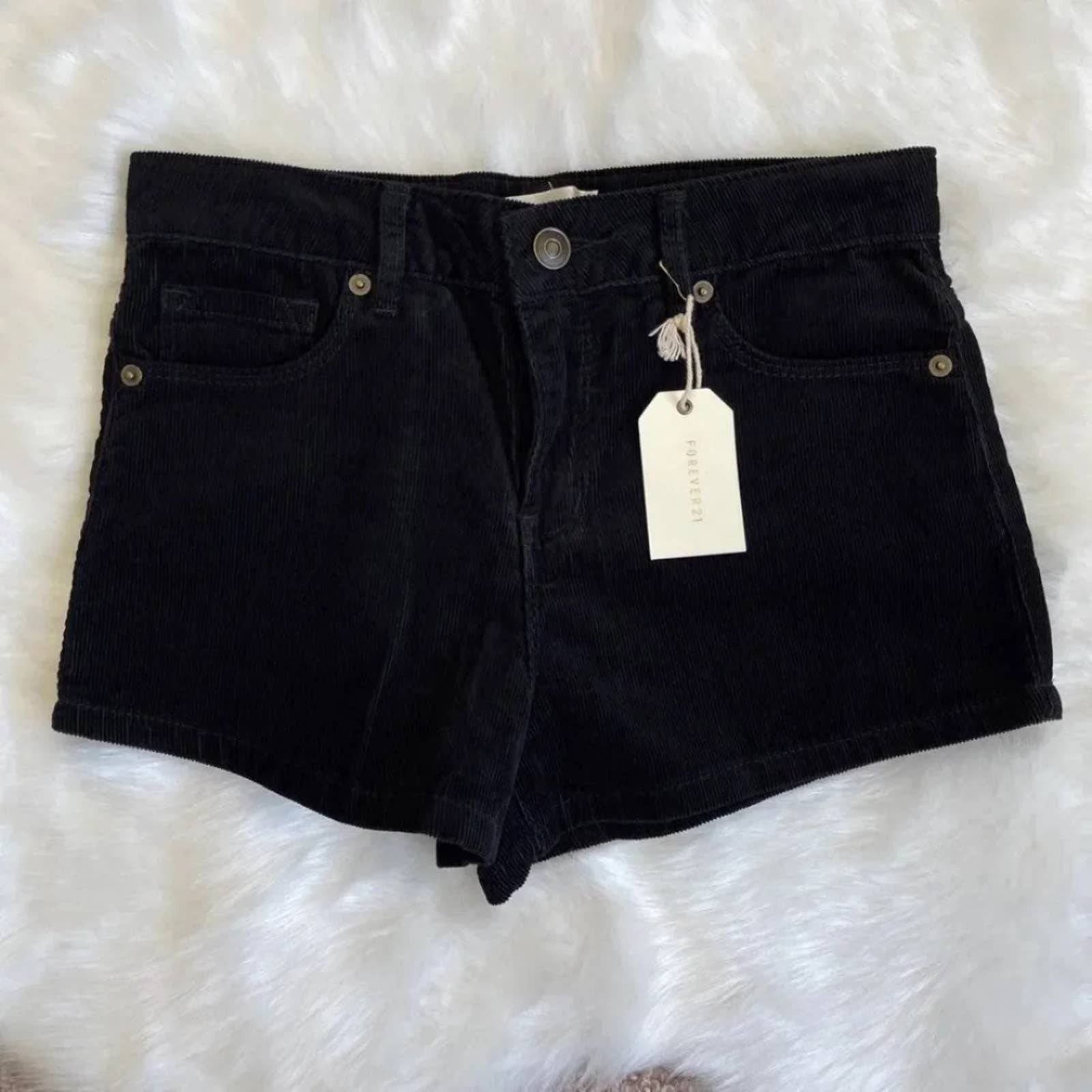 Forever 21 Forever 21 Black Corduroy High Waist Shorts XS Sz 24 in NWT Size 25" / US 0 / IT 36 - 3 Thumbnail