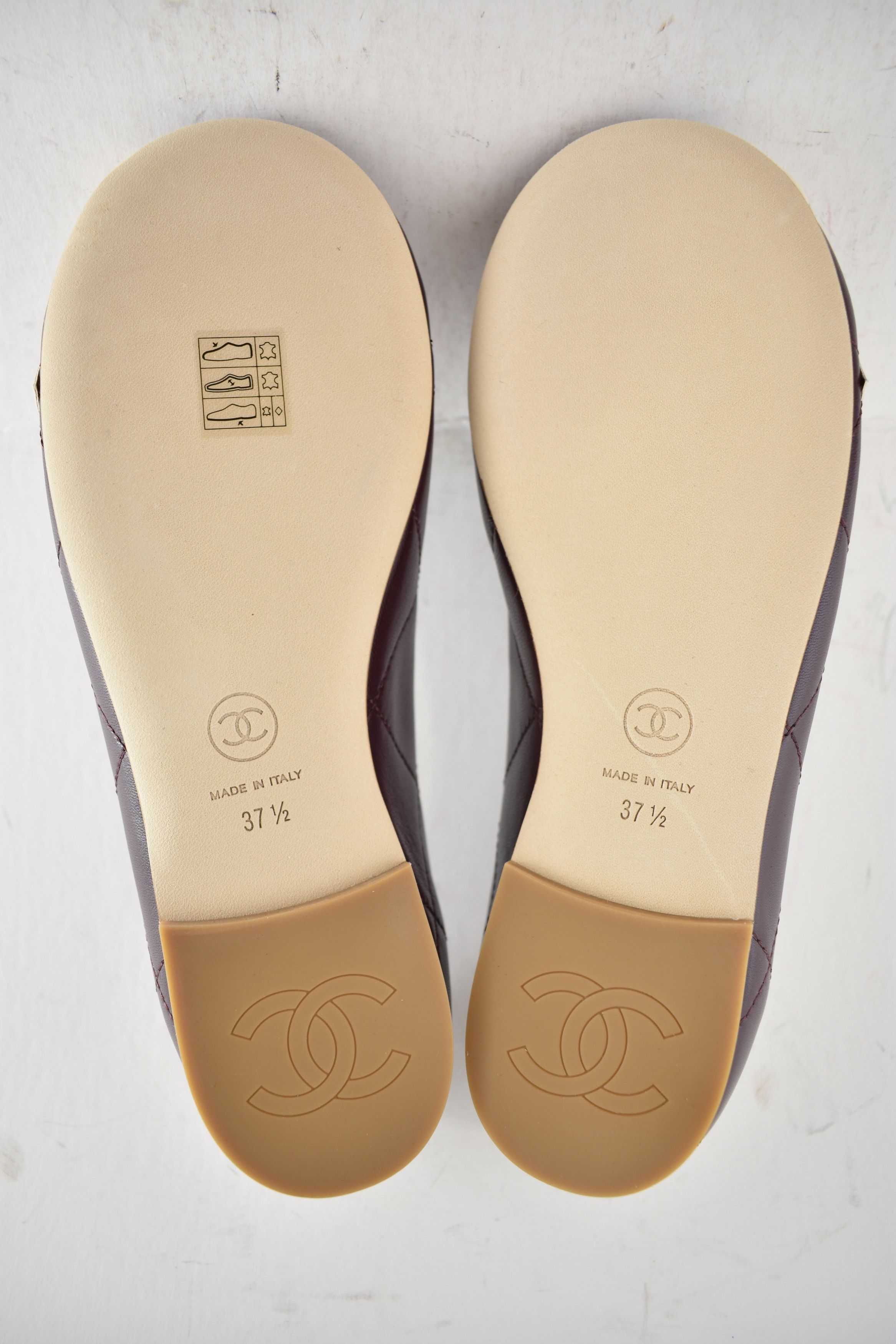 Chanel 26M Coco Beach Cambon Burgundy CC Ballet Ballerina Flat 37.5 Size US 7.5 / IT 37.5 - 19 Thumbnail