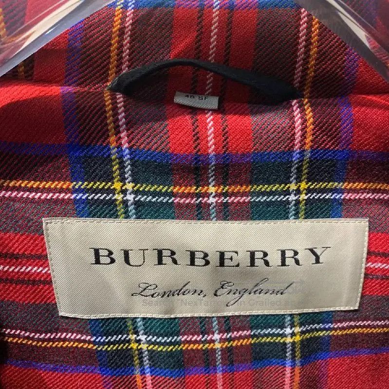 Burberry Burberry Black Wool Men's Down Coat. Size US M / EU 48-50 / 2 - 2 Thumbnail
