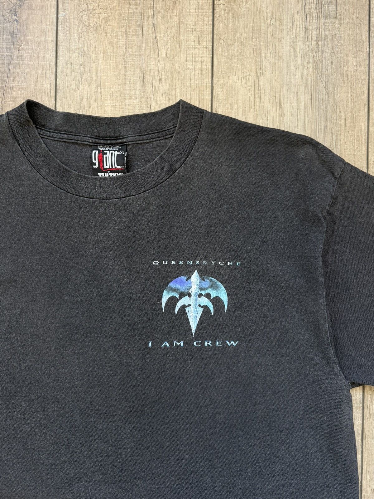 Band Tees Vintage Queensryche “i am crew”Tee Size US XL / EU 56 / 4 - 3 Thumbnail