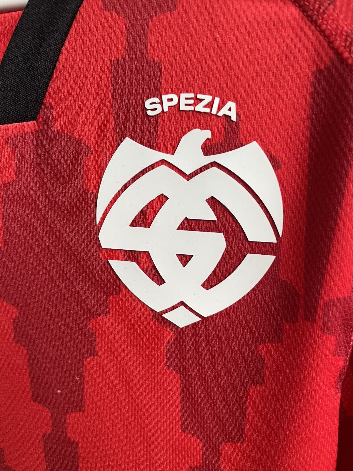 Other Spezia Calcio 2022 2023 Third Football Shirt Soccer Jersey Size US M / EU 48-50 / 2 - 8 Thumbnail