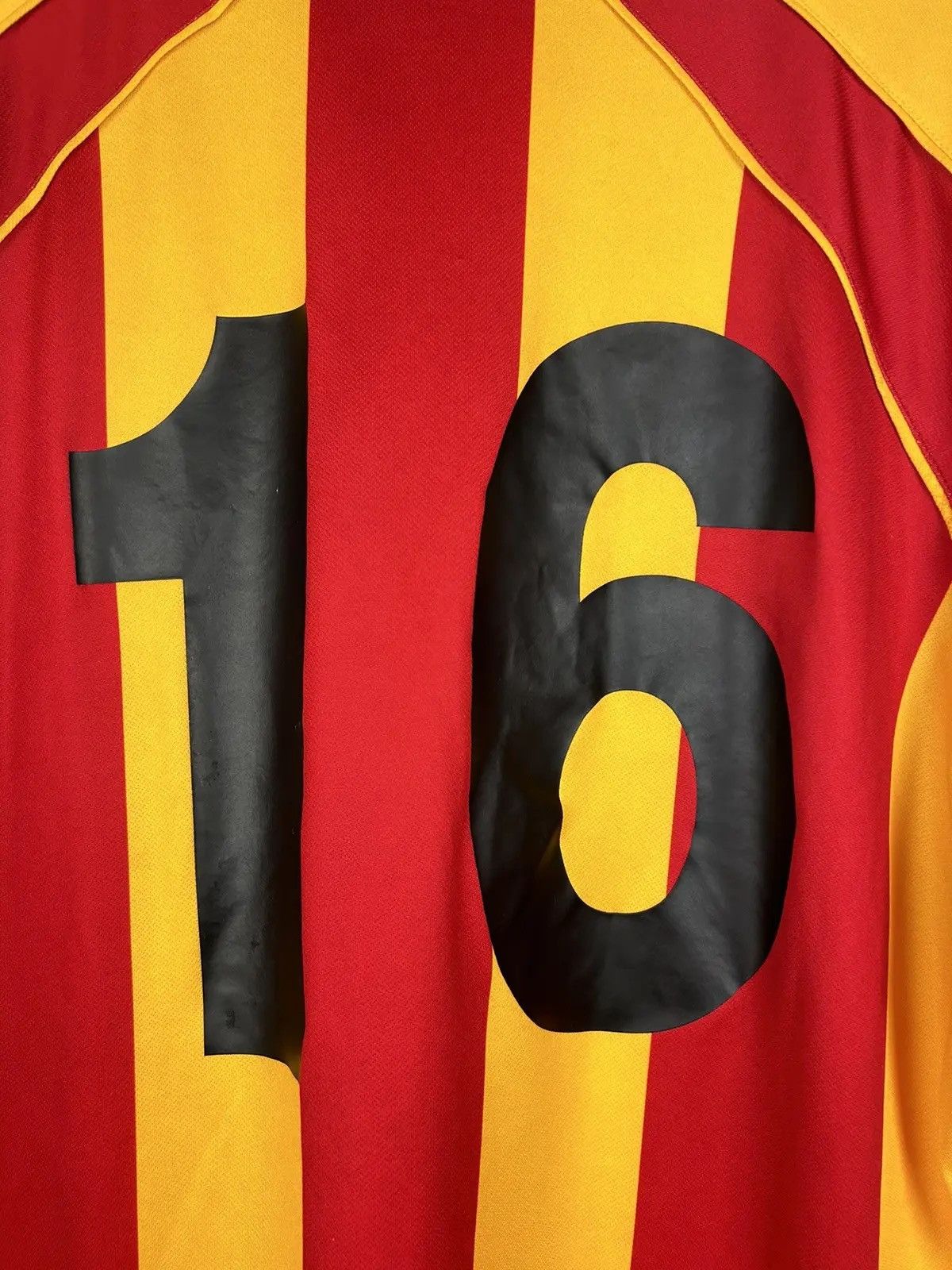 Vintage Vintage Umbro Grumellese Home Kit #16 Player Issue Jersey Size US XL / EU 56 / 4 - 12 Thumbnail