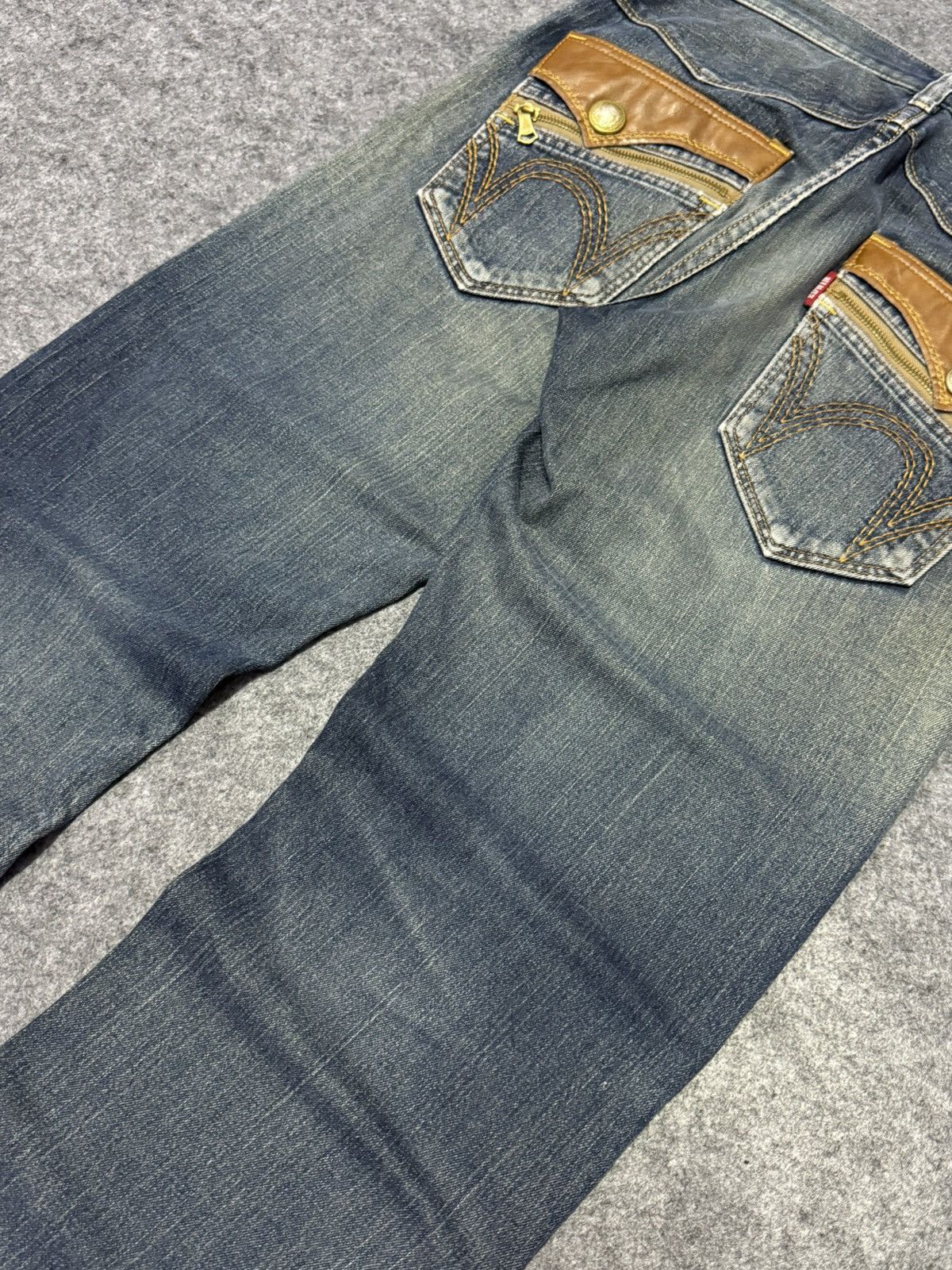 Edwin 2000s Edwin XV Leather Trimmed Muddy Wash Loose Jeans Size US 32 / EU 48 - 4 Thumbnail