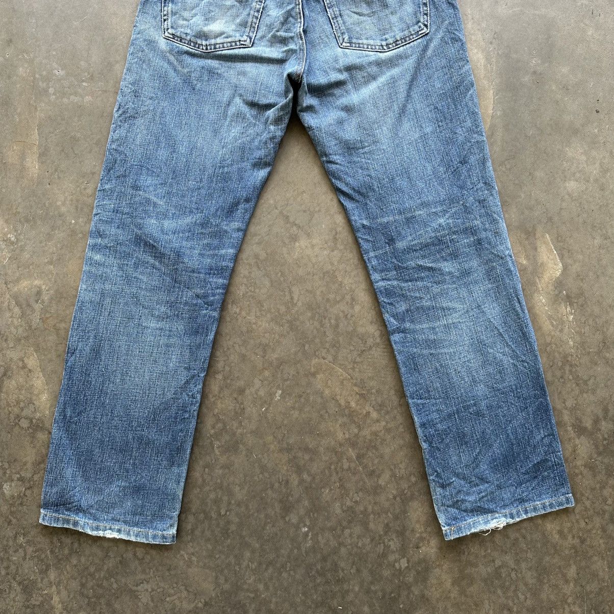 Japanese Brand Vintage Japanese Distressed Faded Denim Jean Pant W32 Size US 32 / EU 48 - 10 Thumbnail