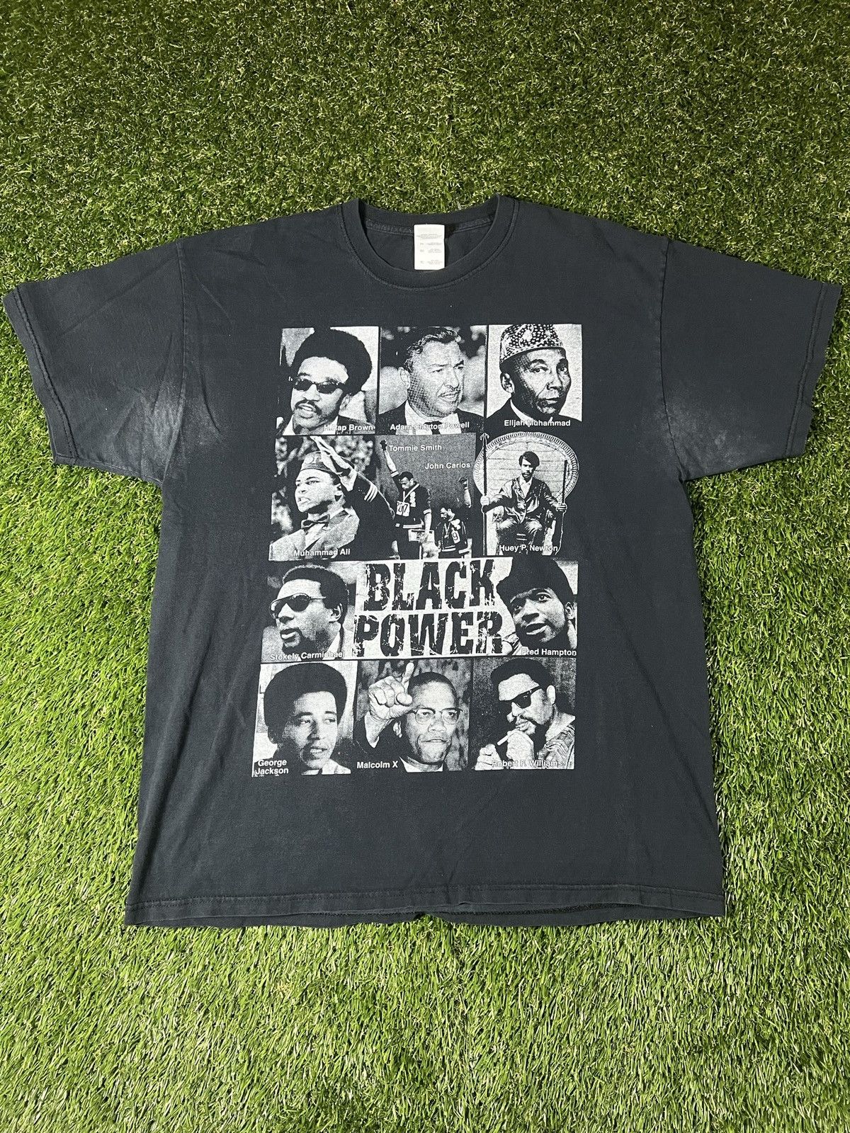 Vintage Vintage Y2K Faded Malcom X Black History Graphic Tee Size US XL / EU 56 / 4 - 1 Thumbnail