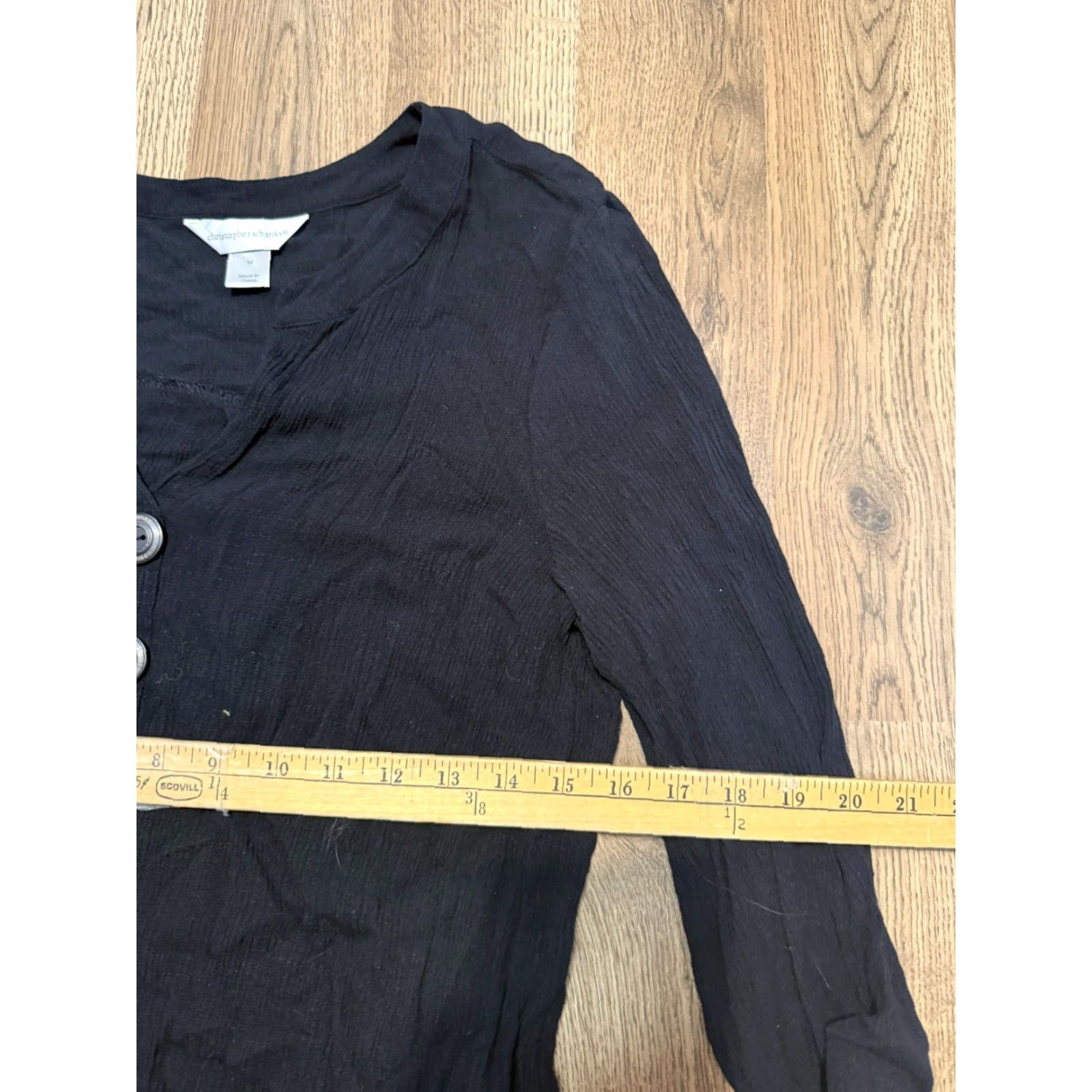 Vintage Christopher & Banks Shirt Women's Size M Black Long Sleeve V-neck Buttons Size M / US 6-8 / IT 42-44 - 7 Thumbnail