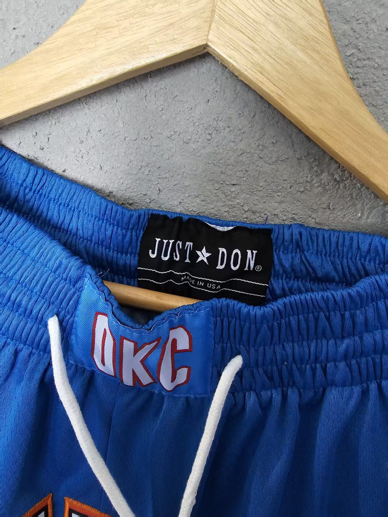 NBA Oklahoma City Thunder Short XL Size US 36 / EU 52 - 3 Thumbnail