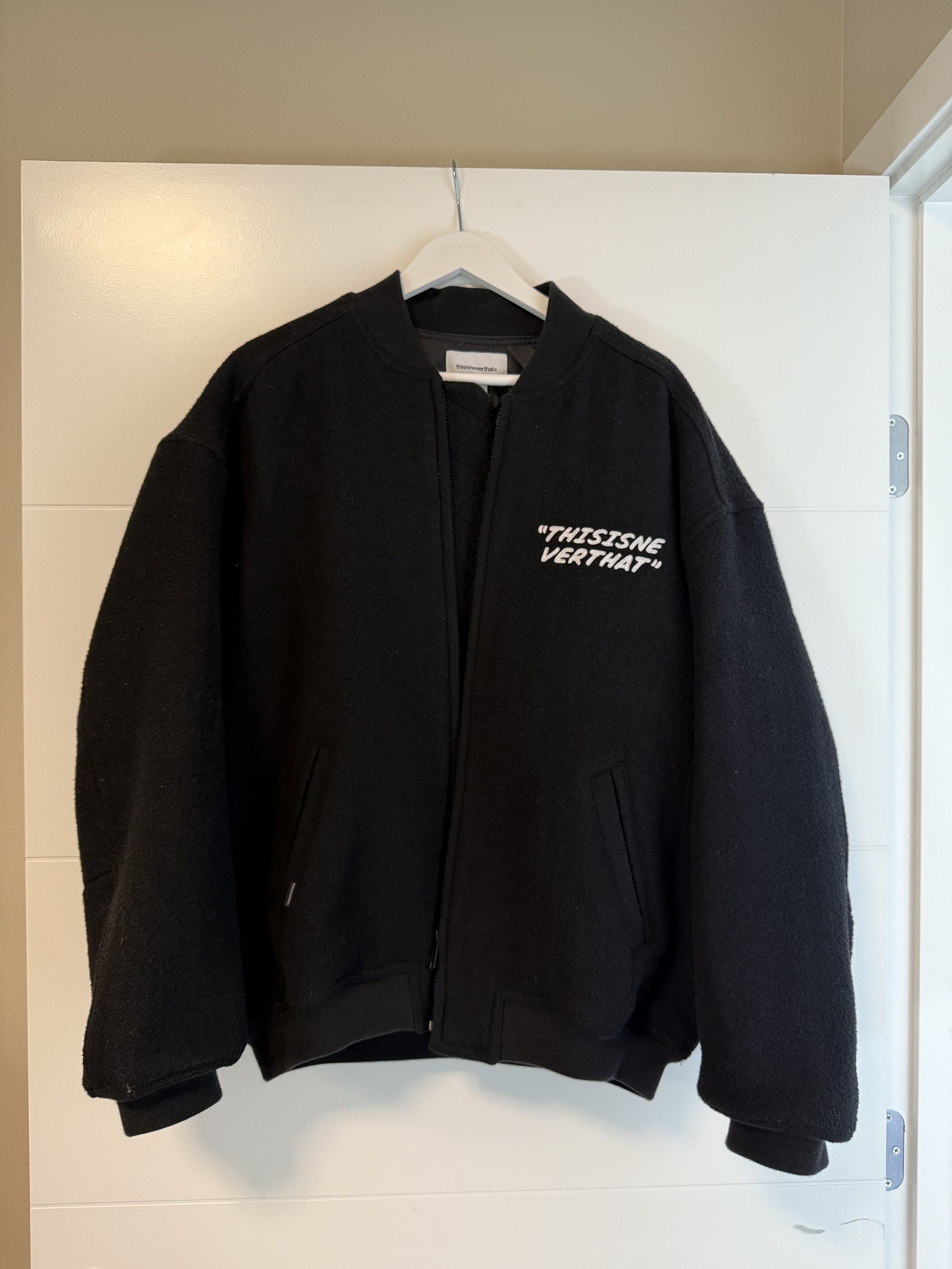 thisisneverthat Black Old Car Varsity Bomber Jacket Size US L / EU 52-54 / 3 - 2 Thumbnail