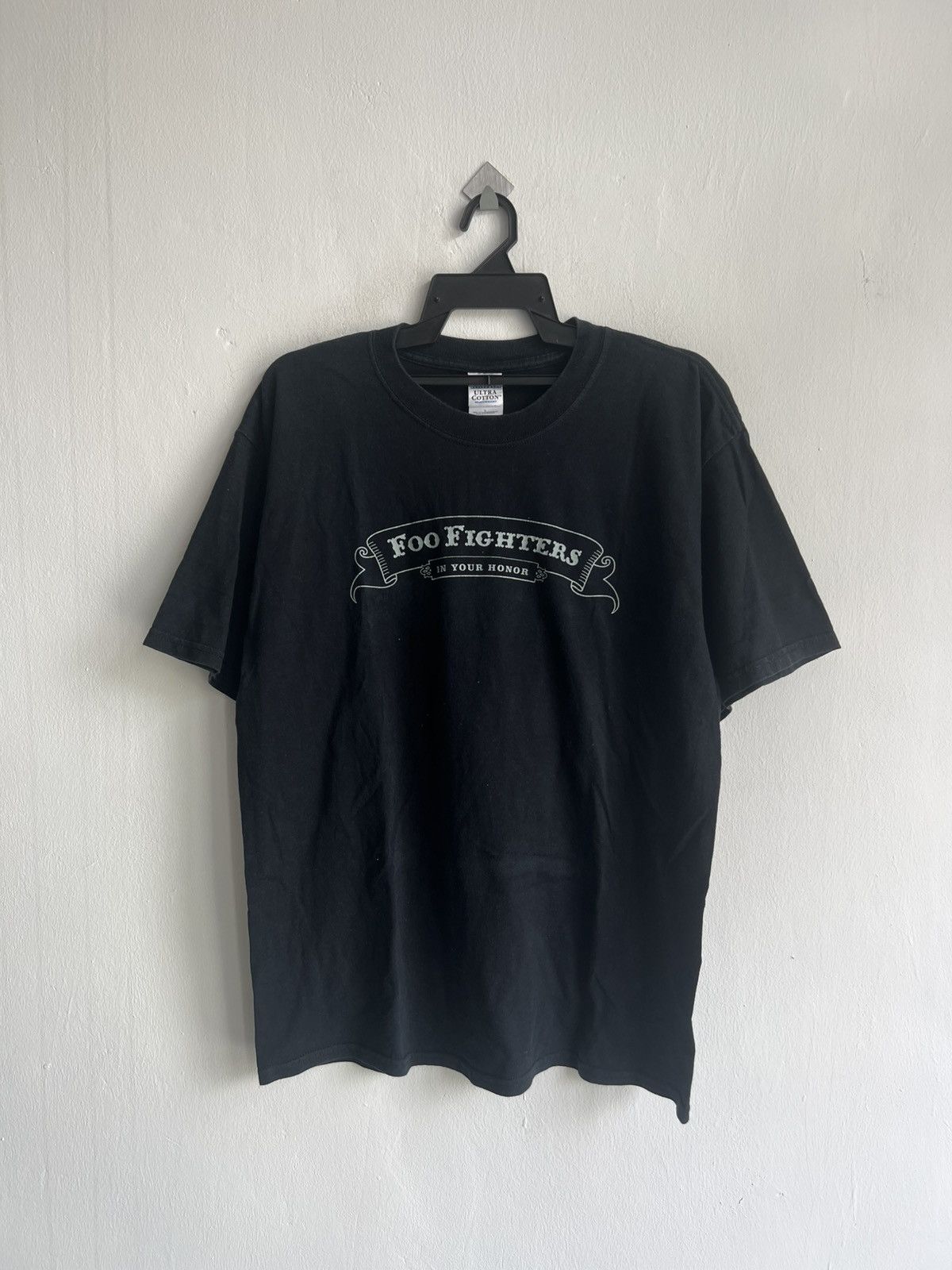 Vintage Vintage 2005 Foo Fighters In Your Honor European Tour Shirt Size US L / EU 52-54 / 3 - 1 Thumbnail