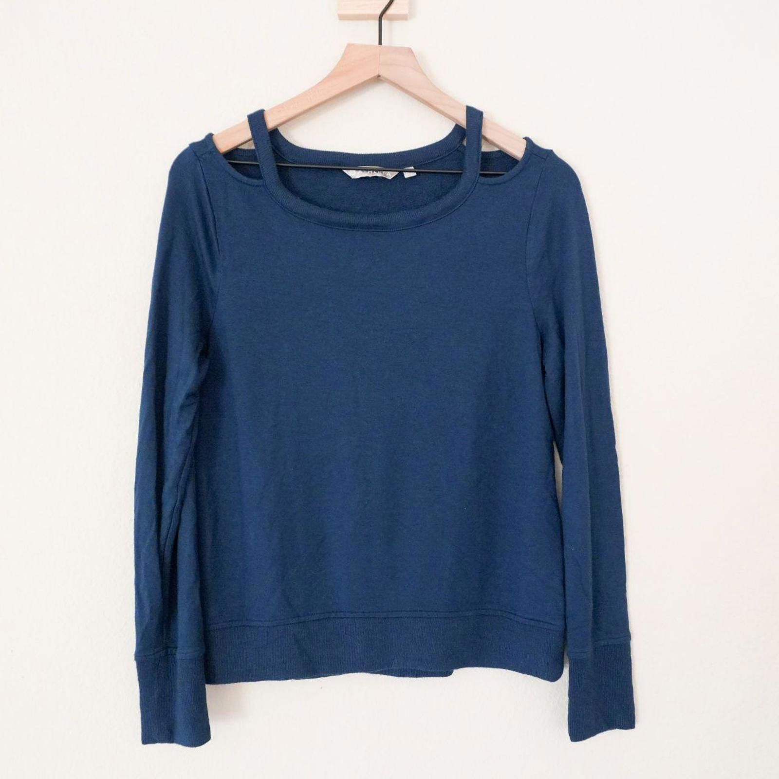 Other Athleta Shirt Women's S Turquoise Long Sleeve Open Shoulder Size S / US 4 / IT 40 - 1 Thumbnail