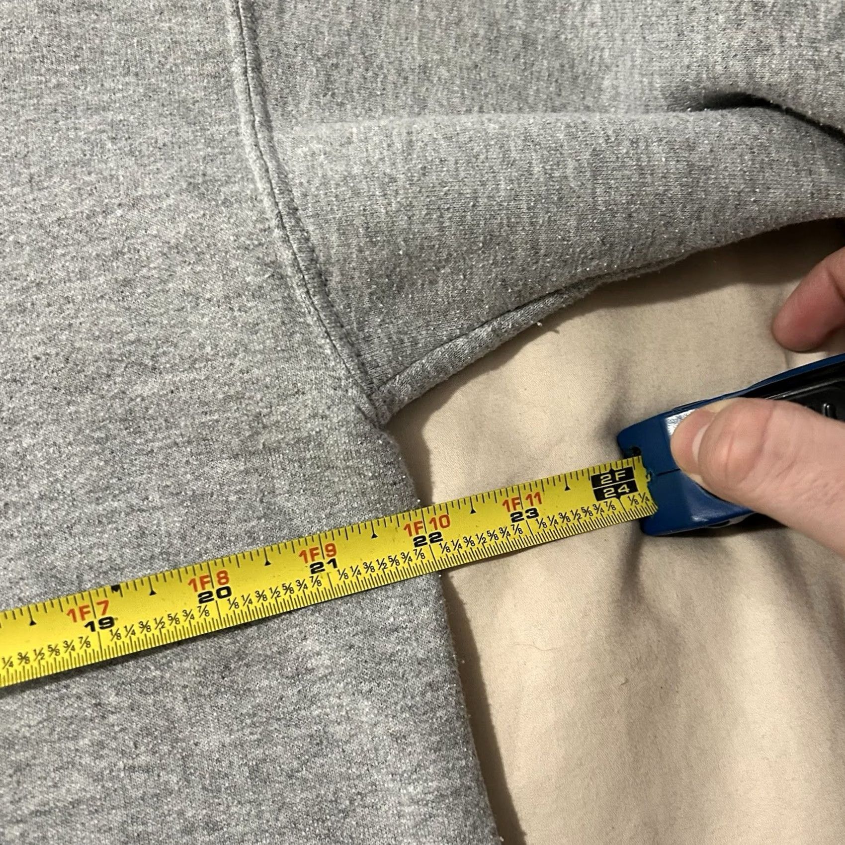 Gildan VINTAGE Gildan Hoodie Men M Gray Movie Jersey Boys Pullover Size Medium Size US M / EU 48-50 / 2 - 5 Thumbnail