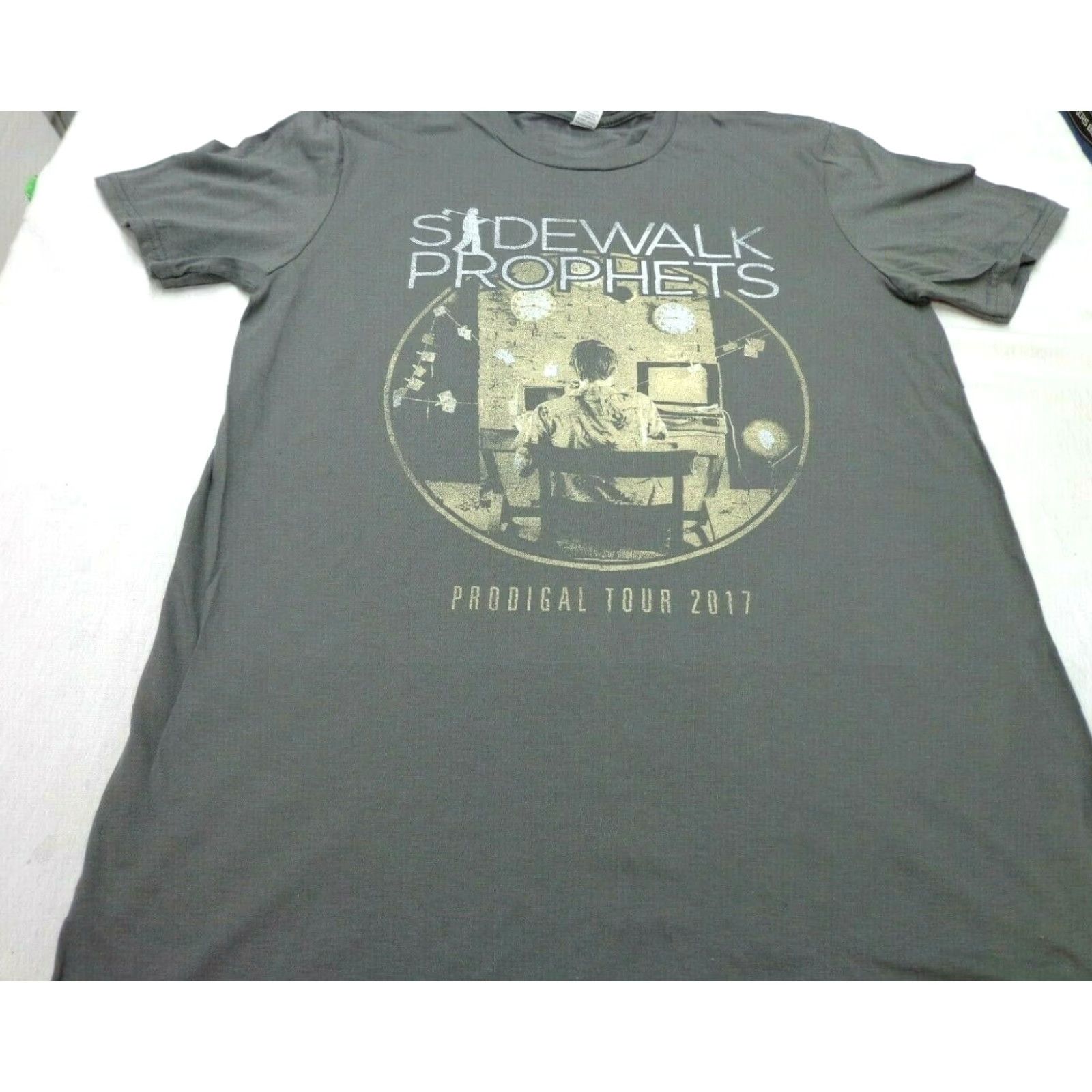 Anvil VINTAGE The Sidewalk Prophets 2017 "Prodigal Tour" Gray Concert T Shirt MEDIUM Size US M / EU 48-50 / 2 - 3 Thumbnail