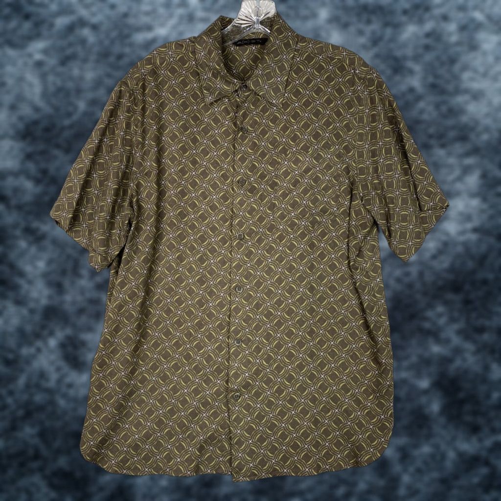 Vintage Axist Shirt Mens M Dark Brown Geometric Print Hawaiian Button-Up Rayon Beach Size US M / EU 48-50 / 2 - 1 Thumbnail
