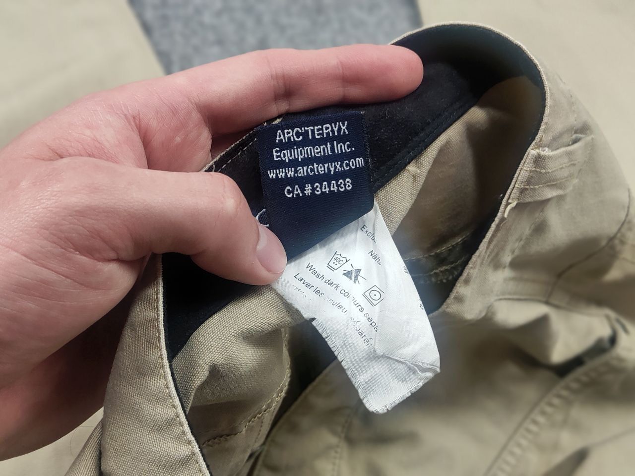 Arc'teryx Vintage Arc'teryx bastion Double Canvas Sand Cargo Pants Size US 32 / EU 48 - 24 Thumbnail