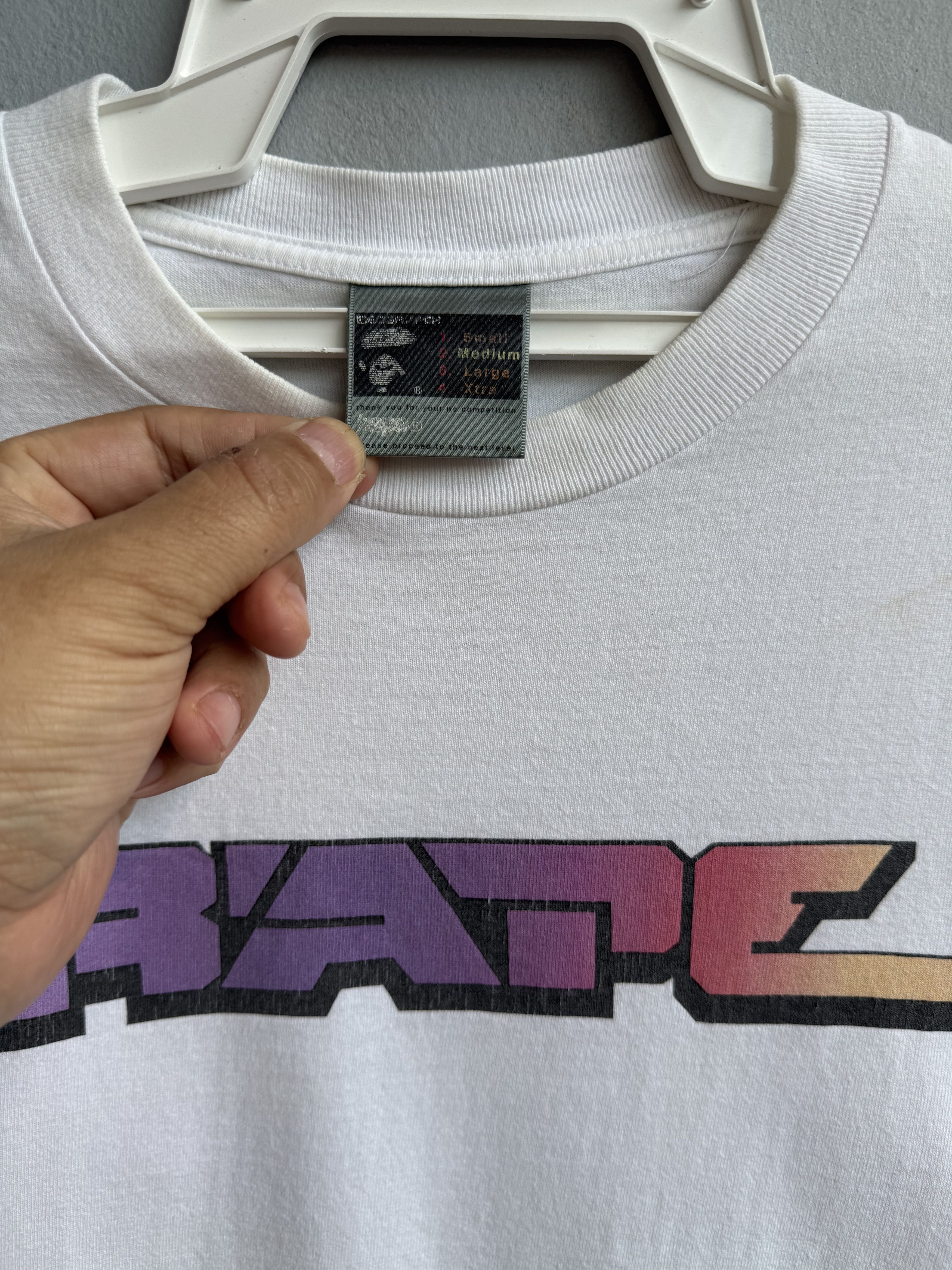 Bape A Bathing Ape Bape Rainbow Spellout Vintage Shirt Size US M / EU 48-50 / 2 - 2 Thumbnail