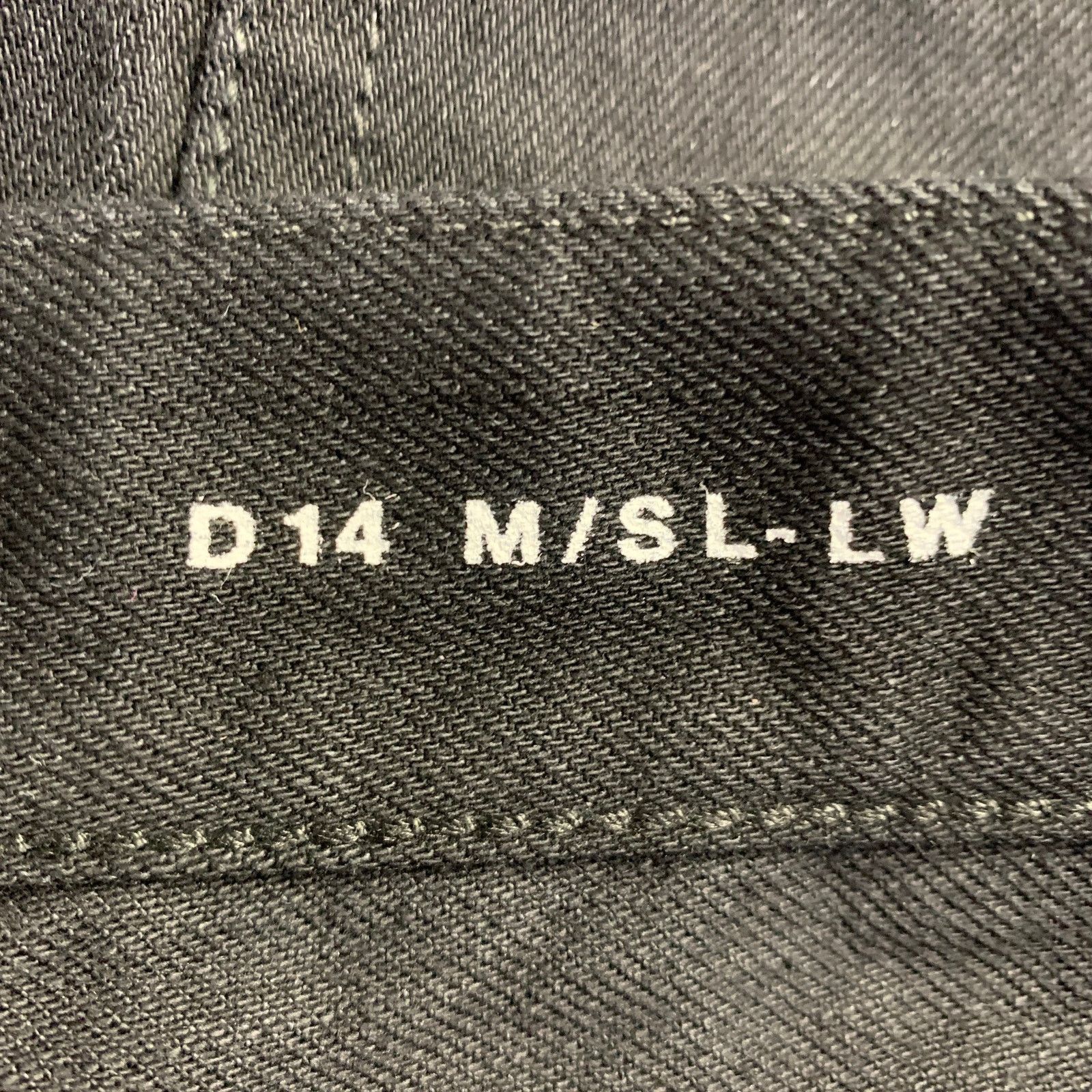 Saint Laurent Paris SAINT LAURENT Size 31 Denim Straight Slim Five Pockets Jeans Size US 31 - 5 Thumbnail