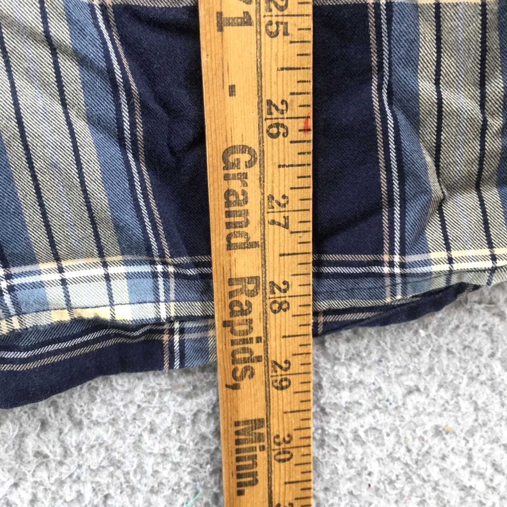Nautica Nautica Button Down Long Sleeve Shirt Mens Medium Blue Cotton Plaid Chest Pocket Shirt Size US M / EU 48-50 / 2 - 7 Thumbnail