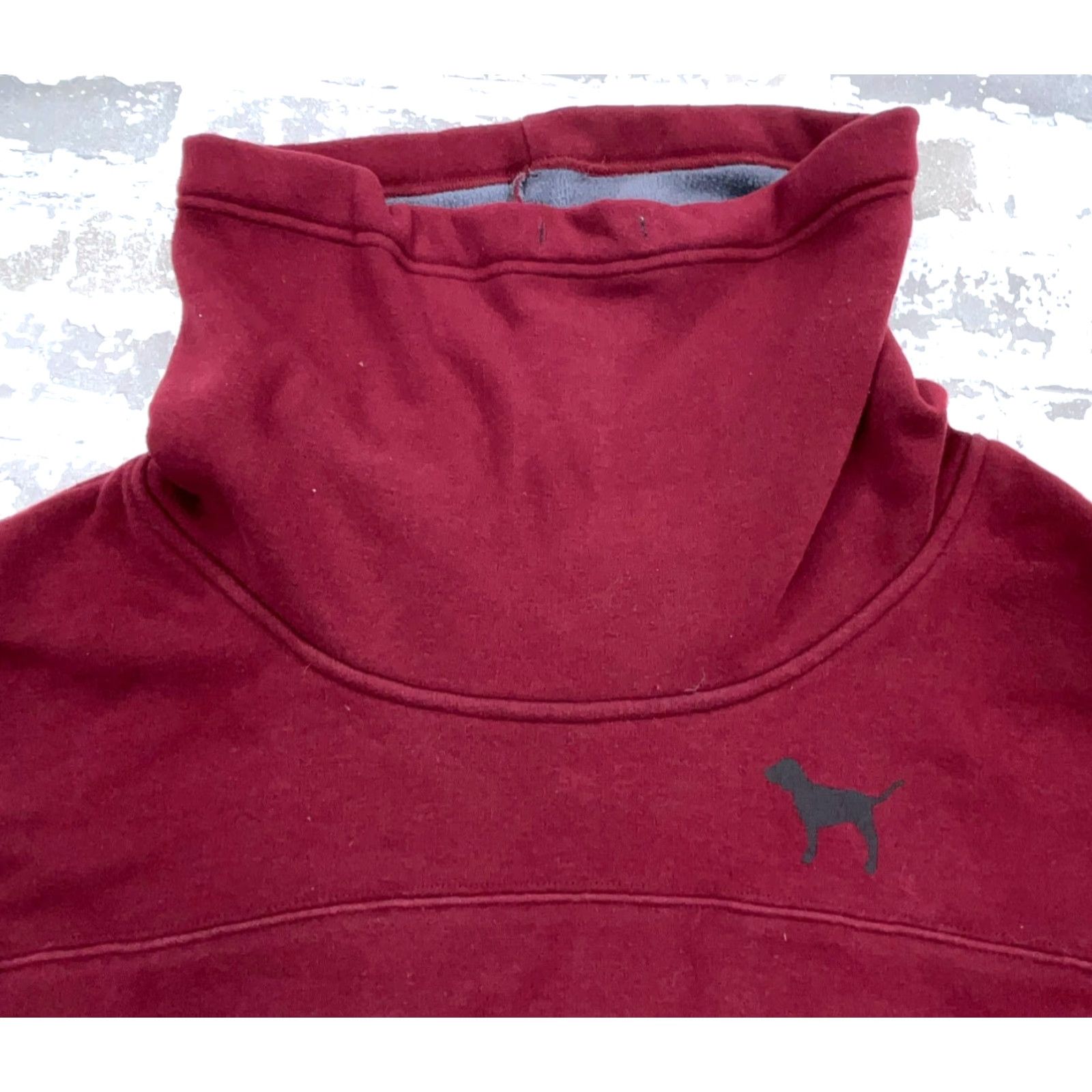 Victoria's Secret Victoria's Secret Pink Sweatshirt Women Medium Red Turtleneck Pullover Micro Fleece Lightweight Size M / US 6-8 / IT 42-44 - 4 Thumbnail