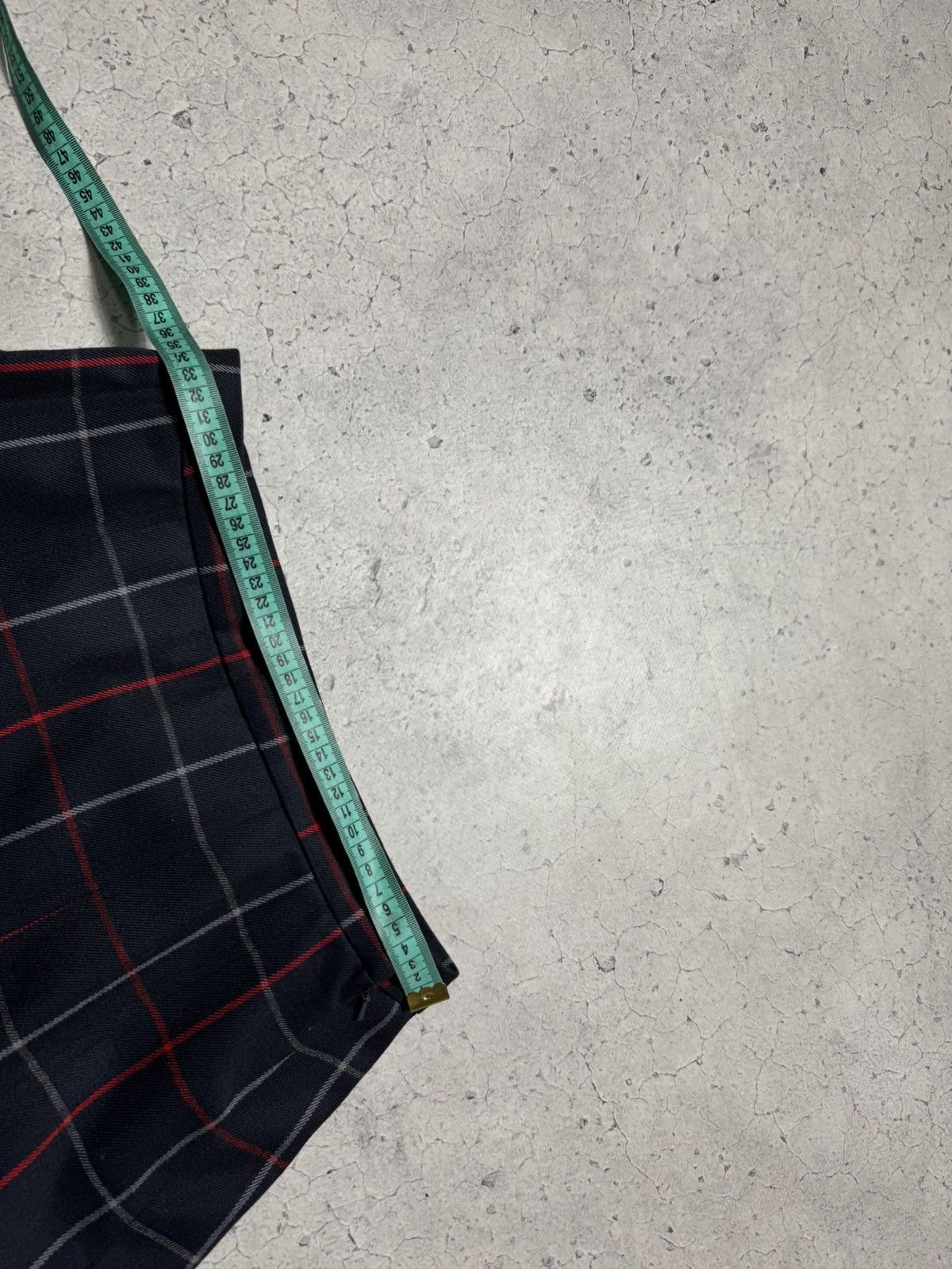 Burberry Burberrys Checkered Wool Skirt Vintage 90’s Size 28" / US 6 / IT 42 - 10 Thumbnail