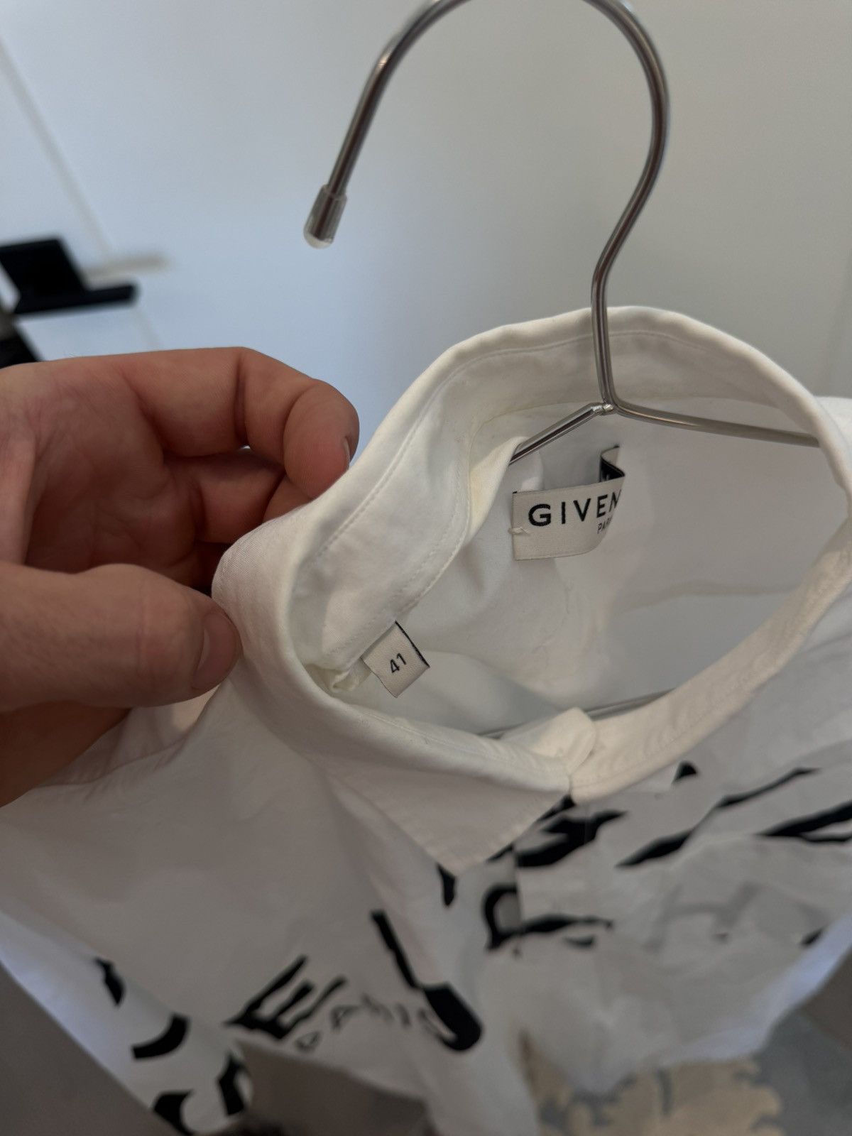 Givenchy Givenchy logo short sleeve button up Size US XS / EU 42 / 0 - 4 Thumbnail