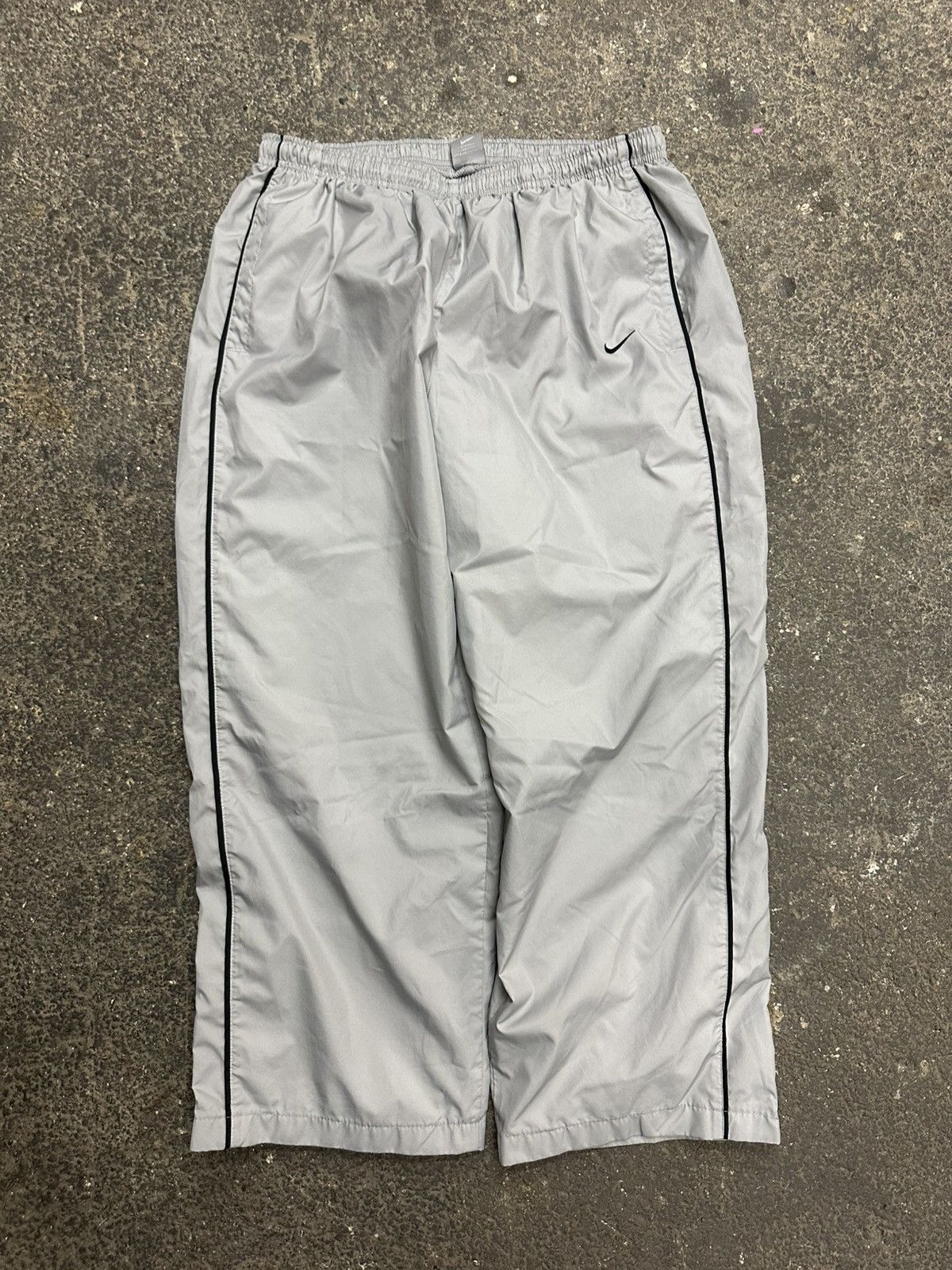 Other Y2K Nike track pants Size US 31 - 2 Thumbnail